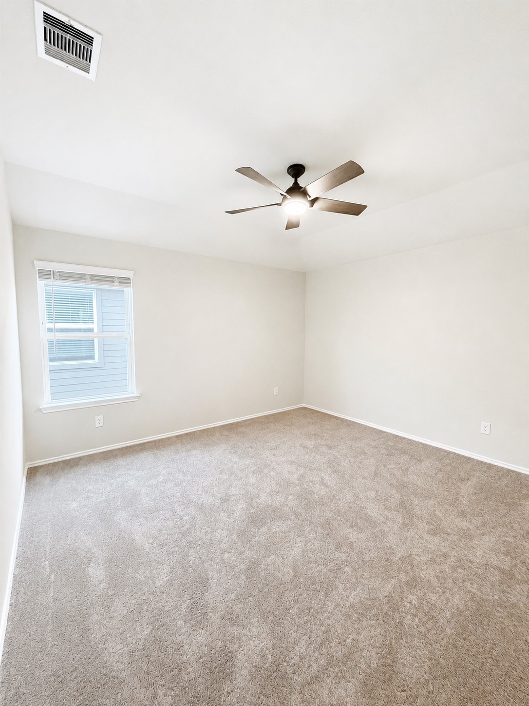 40621 Guillemont Lane Property Photo 14