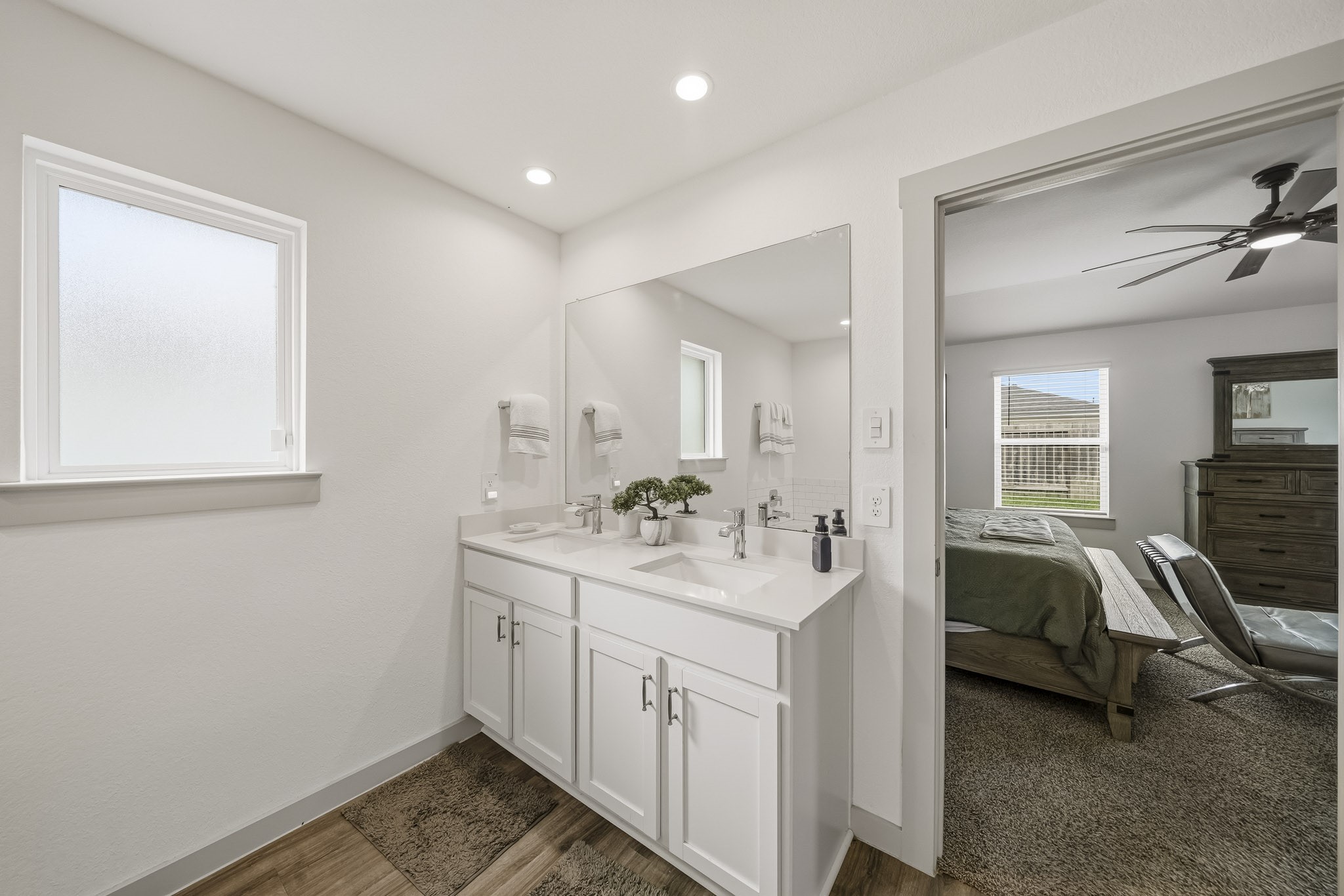 919 Tall Shire Court Property Photo 12