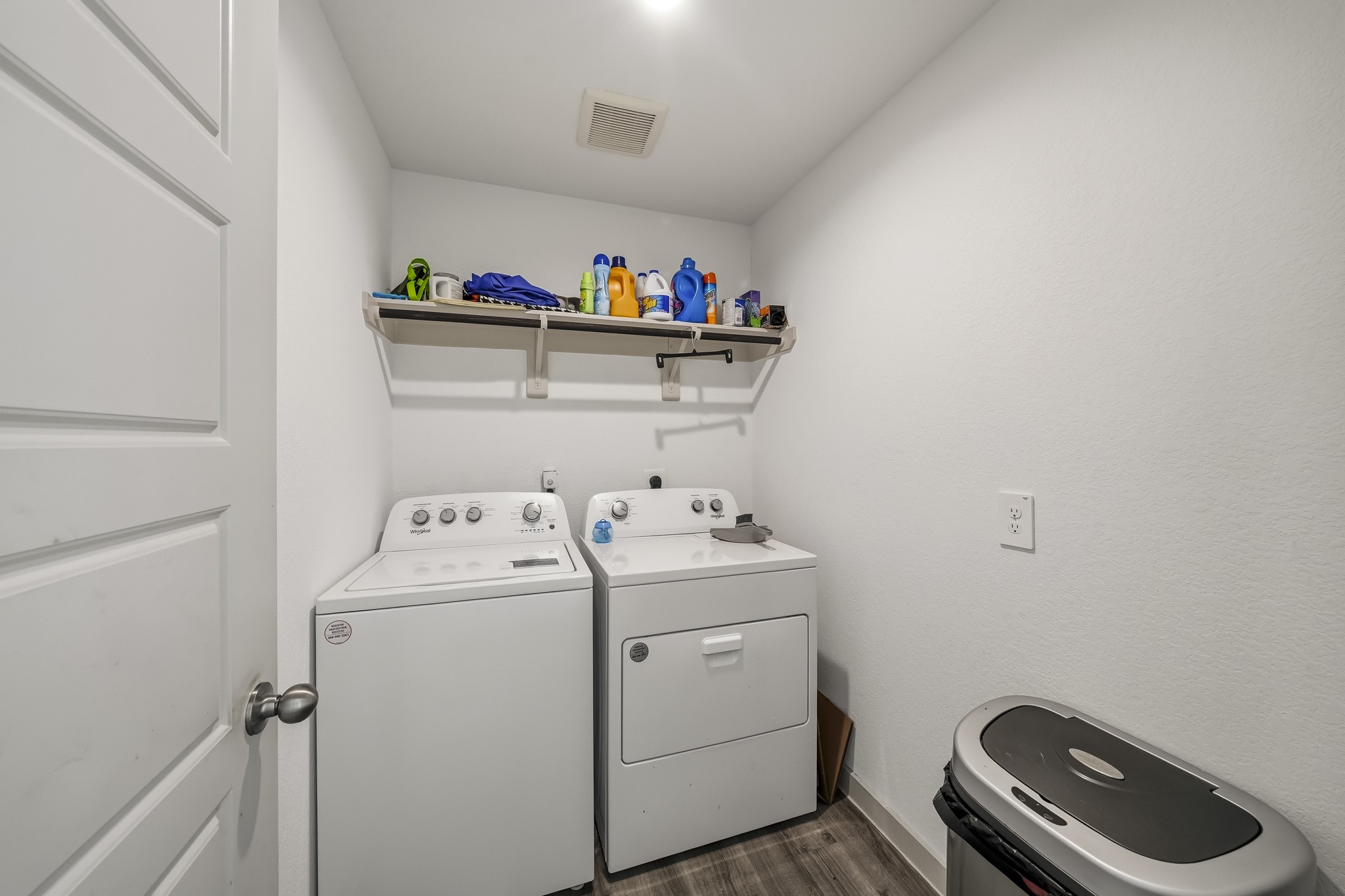 919 Tall Shire Court Property Photo 17