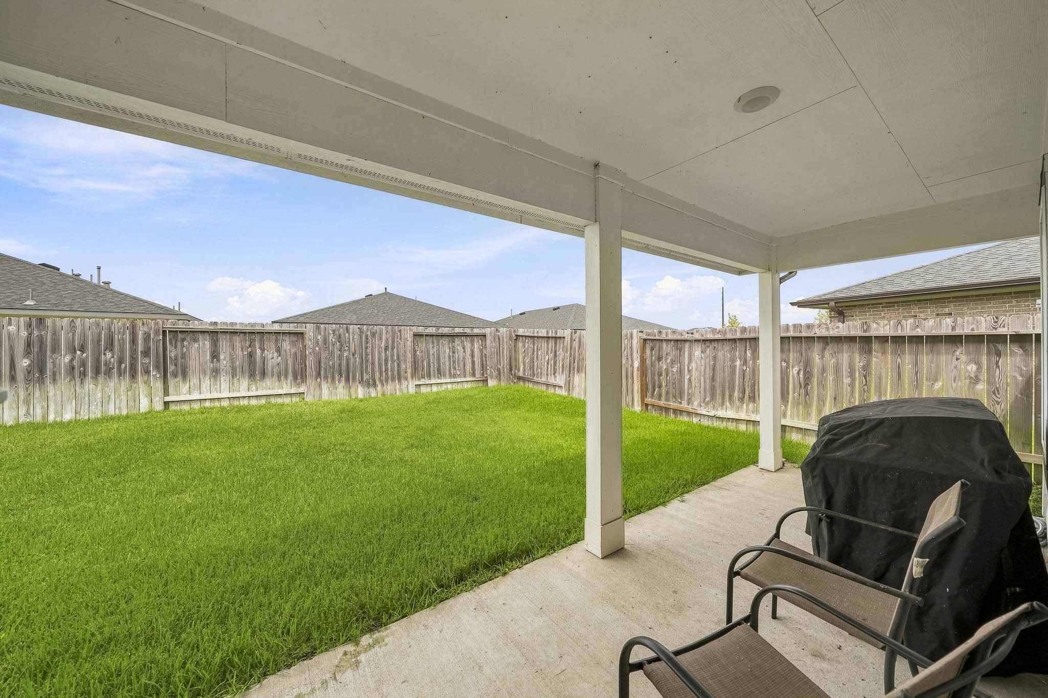 919 Tall Shire Court Property Photo 18