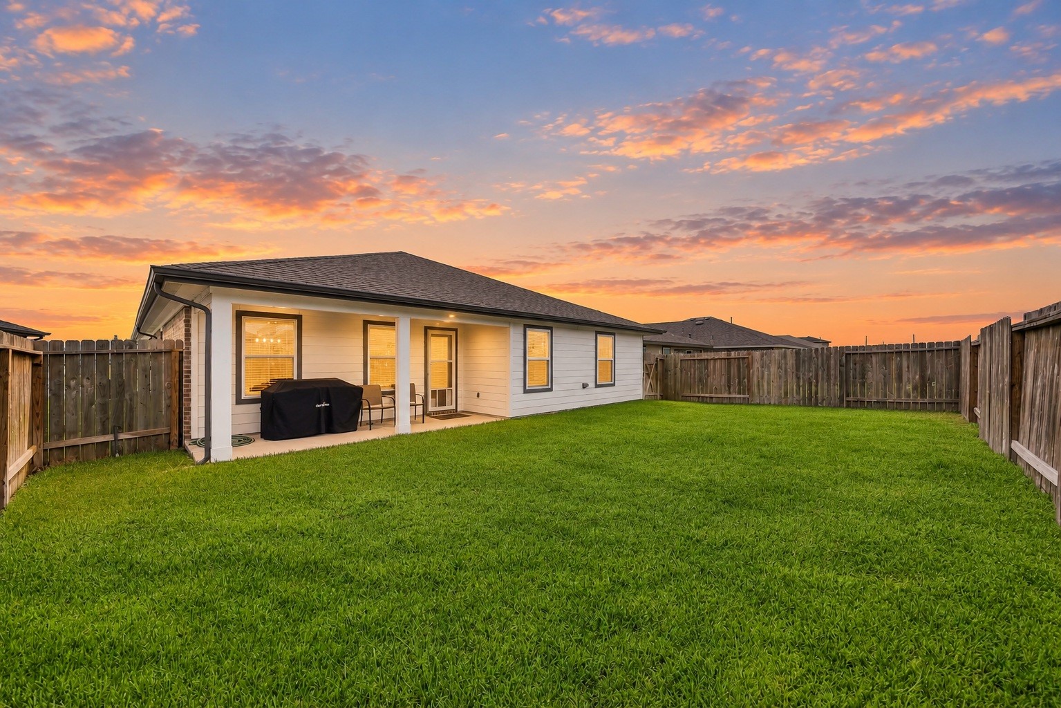 919 Tall Shire Court Property Photo 19