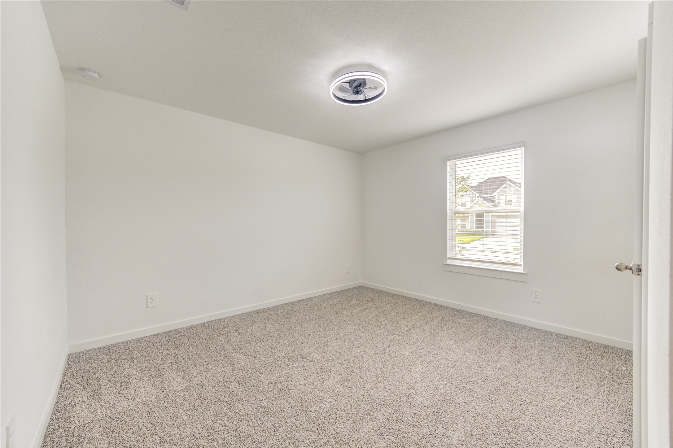 2732 Misty Elm Lane Property Photo 6