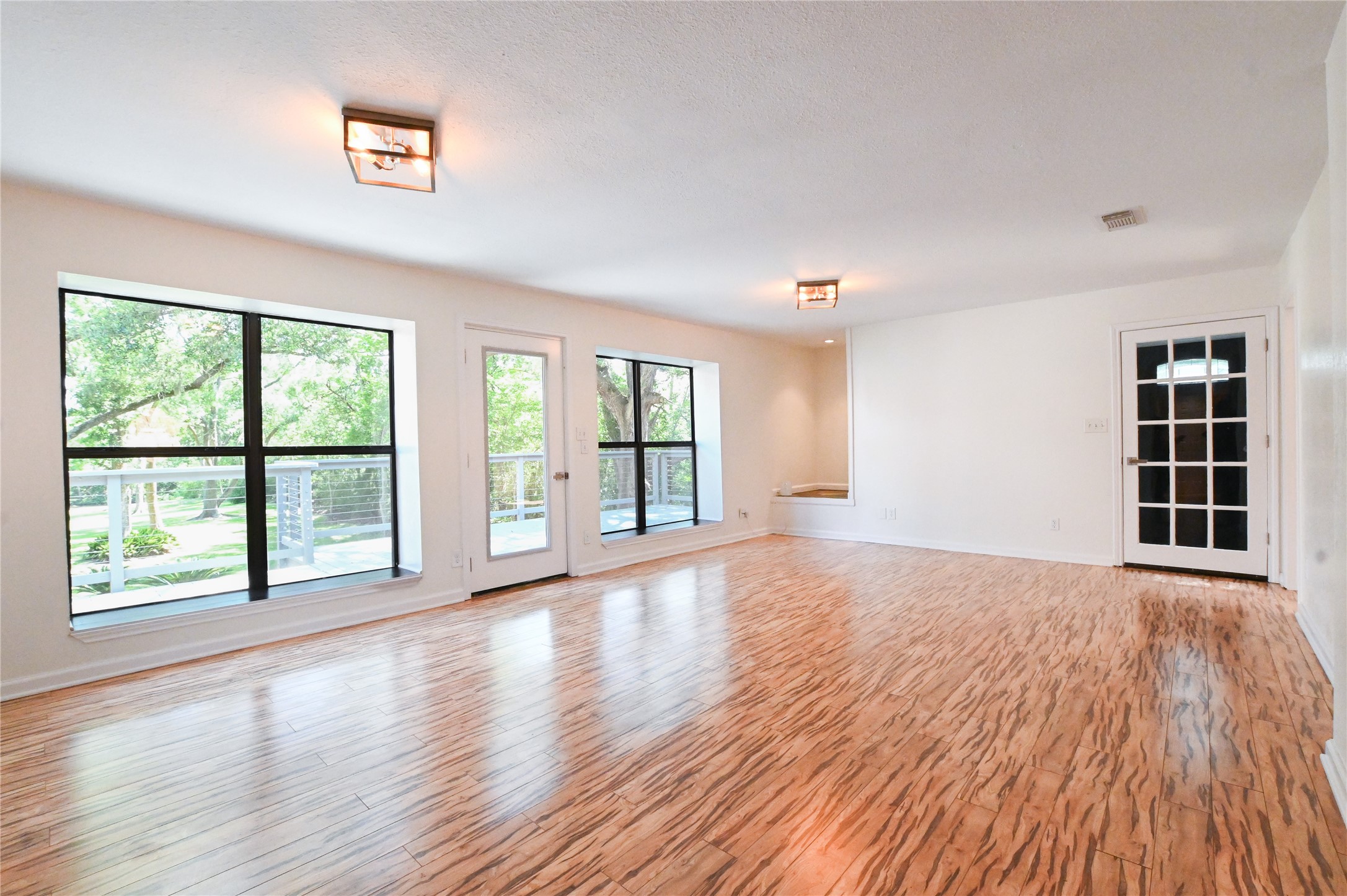 1 Lovers Lane 2 Property Photo 3