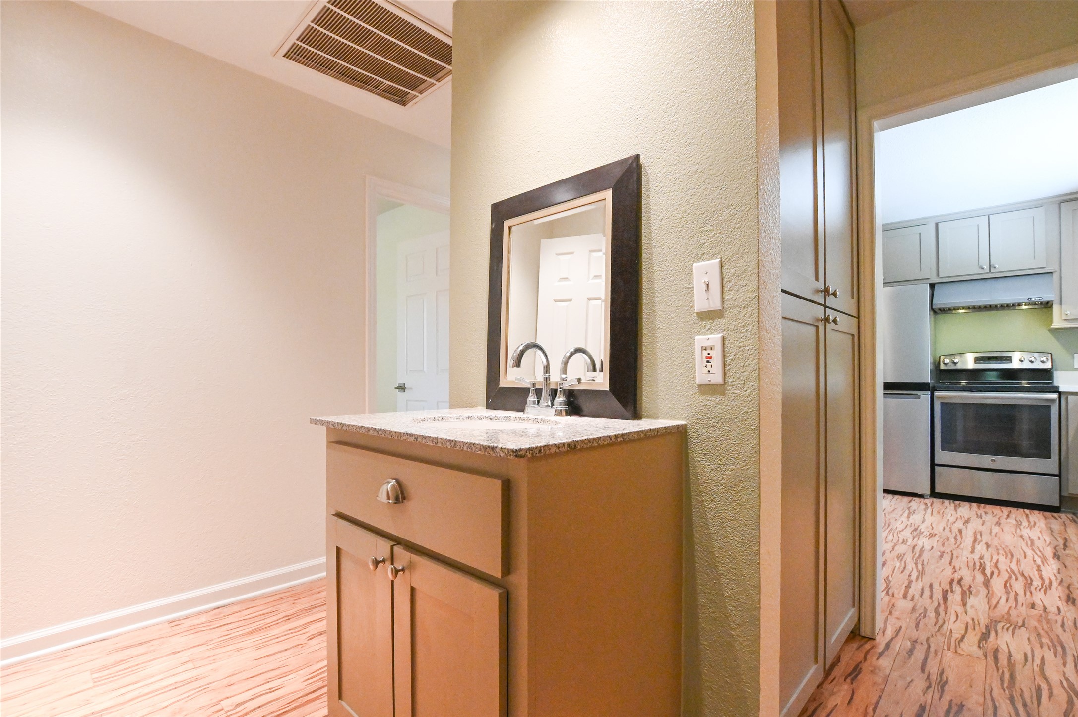 1 Lovers Lane 2 Property Photo 13