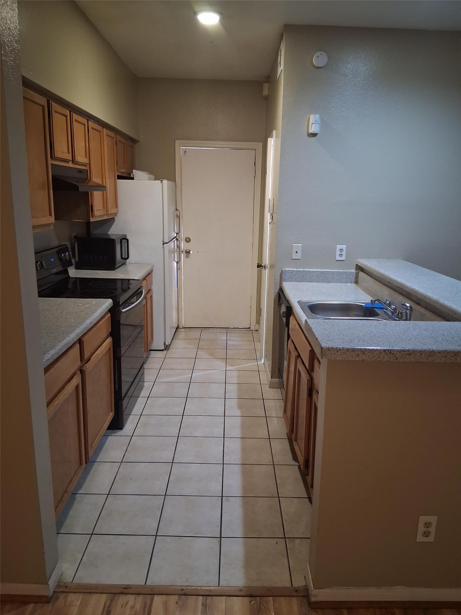 7364 Regency Square Court 7364 Property Photo 2