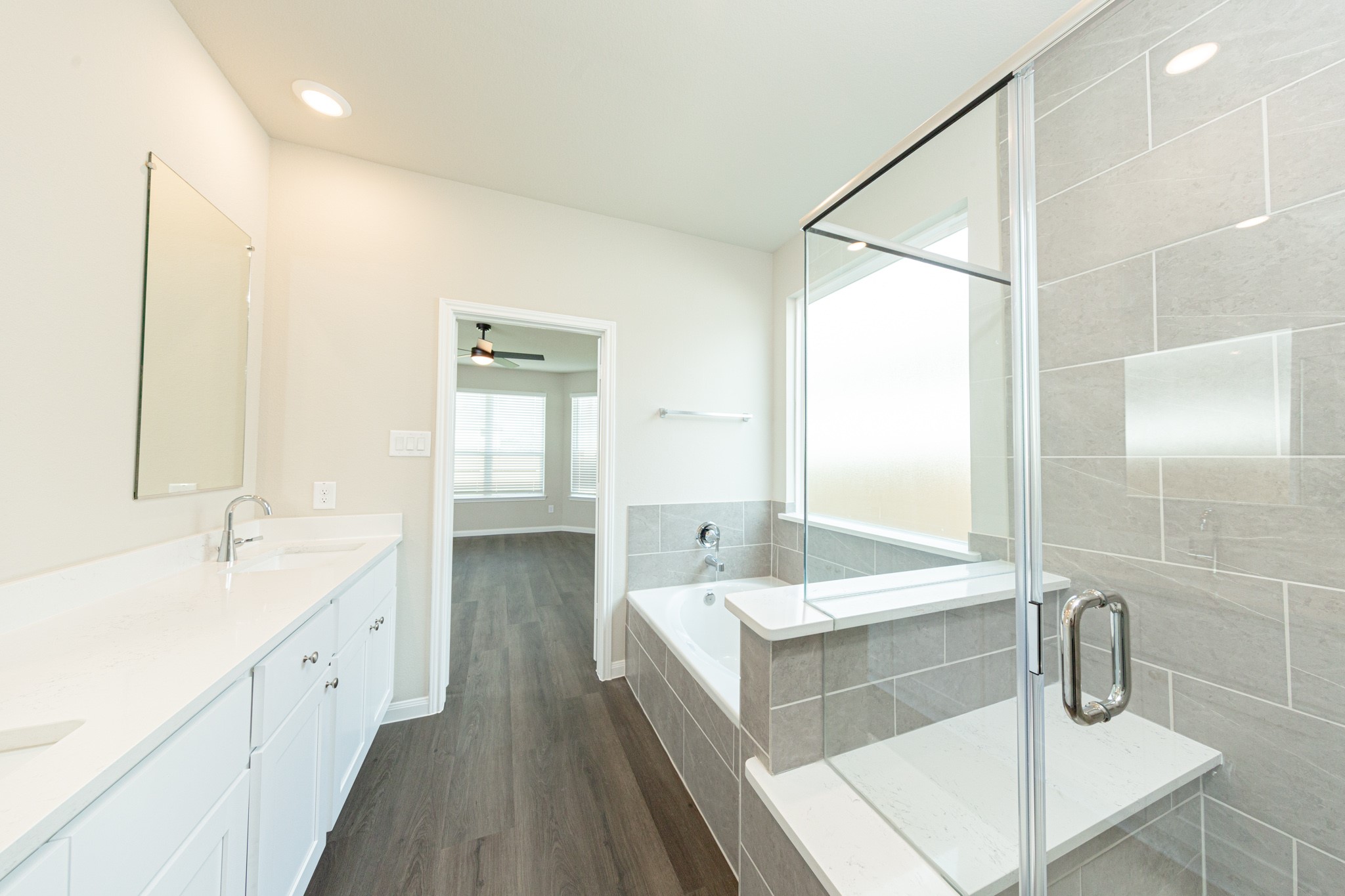 3025 Mustang Grove Way Property Photo 21
