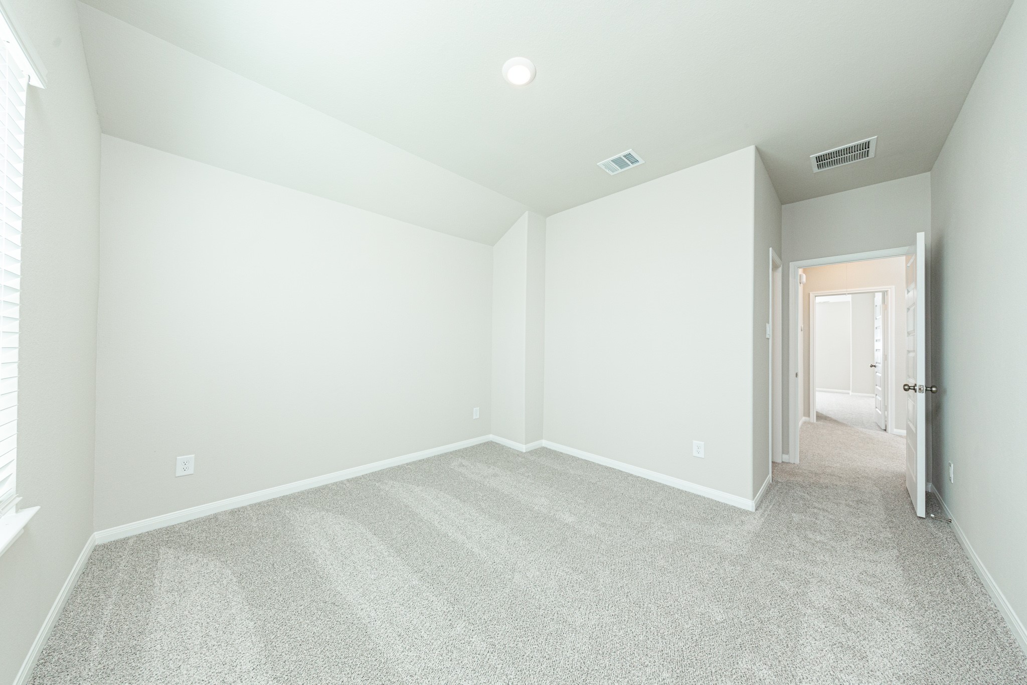 3025 Mustang Grove Way Property Photo 31