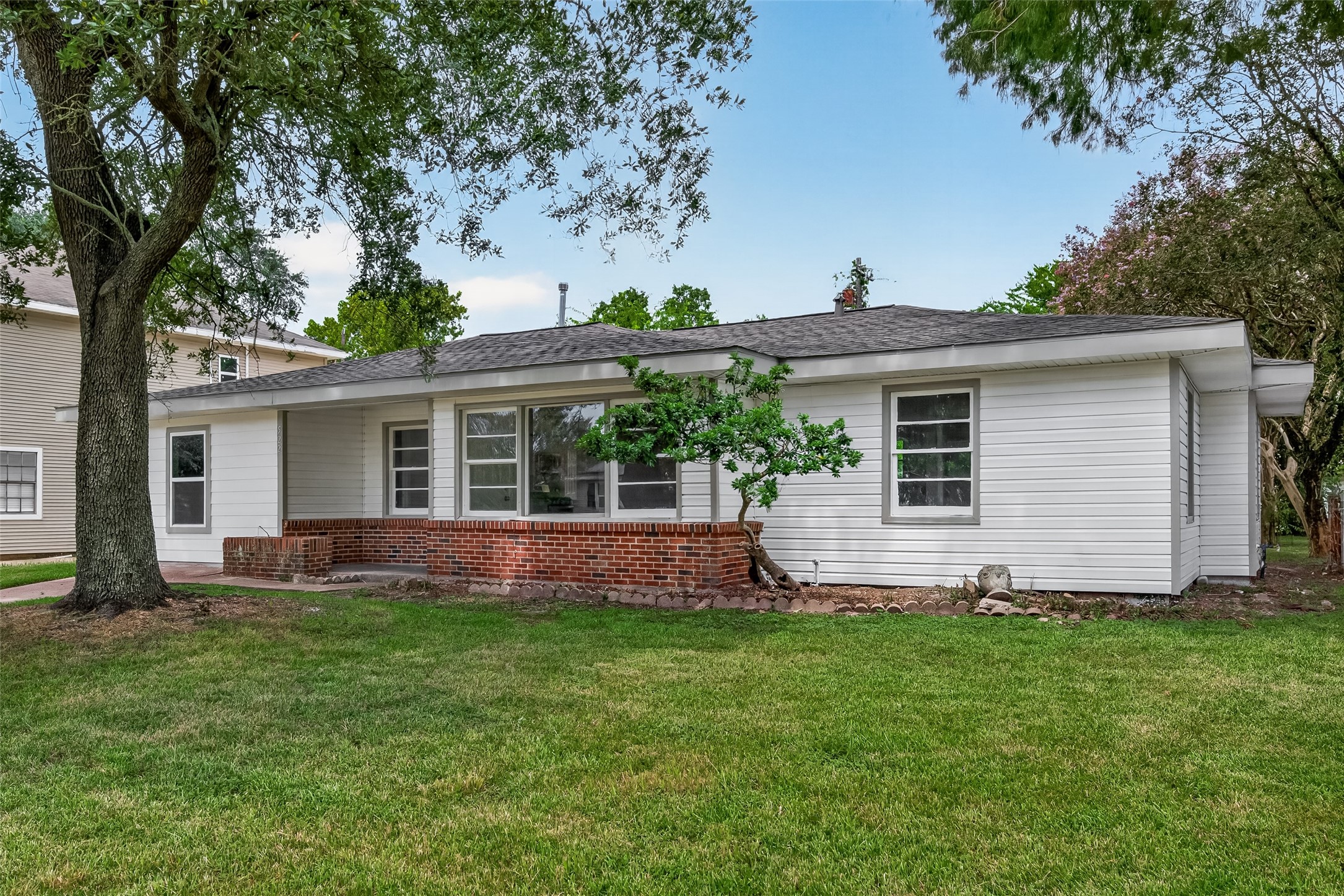 522 23rd Avenue N Property Photo 35