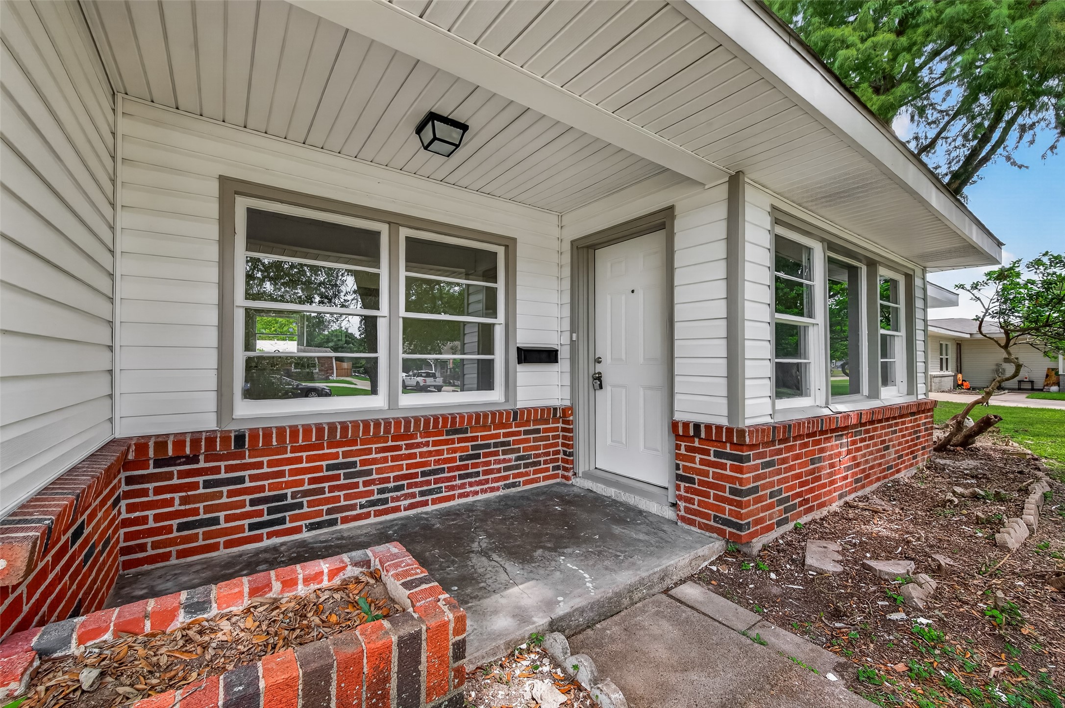 522 23rd Avenue N Property Photo 36