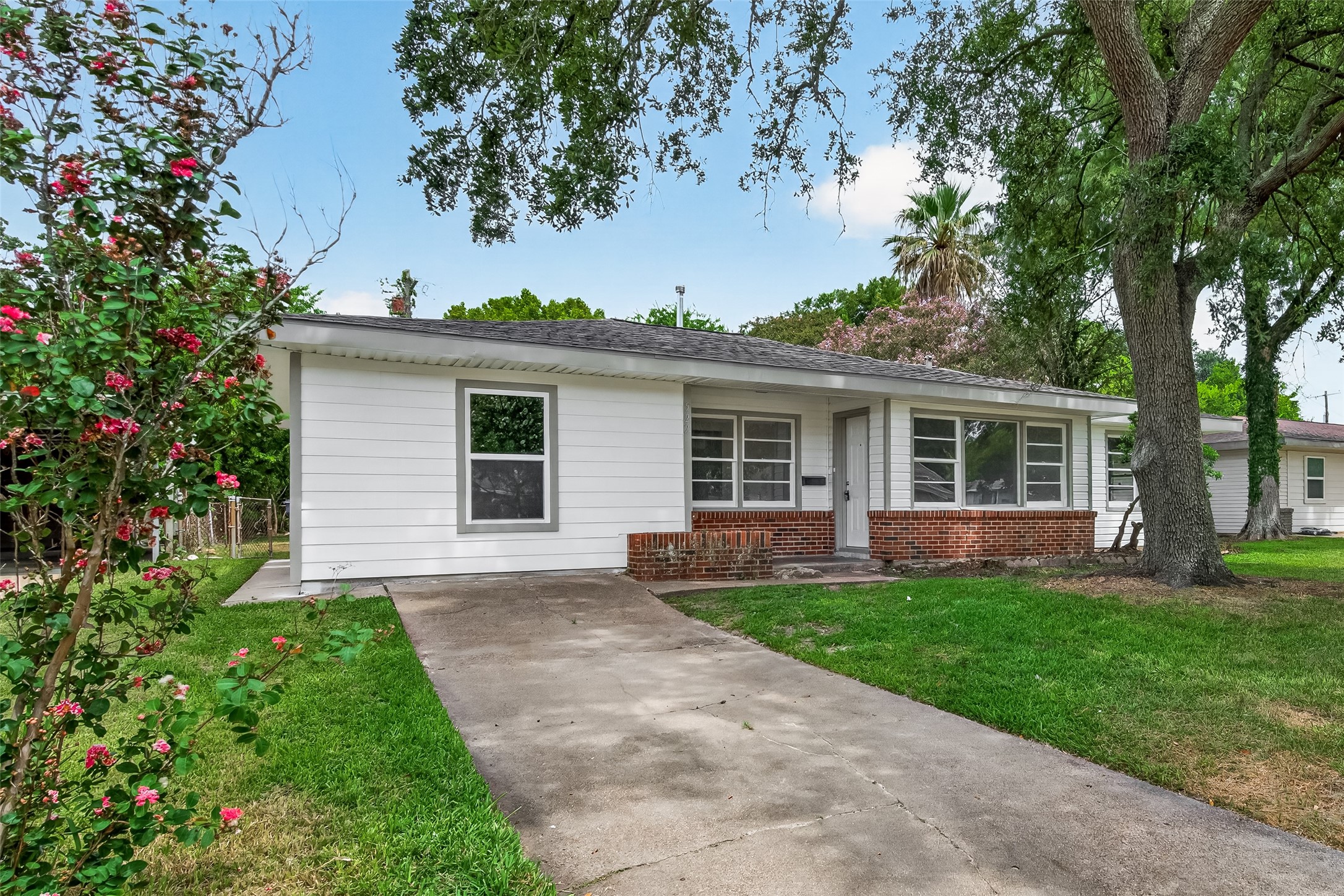 522 23rd Avenue N Property Photo 39