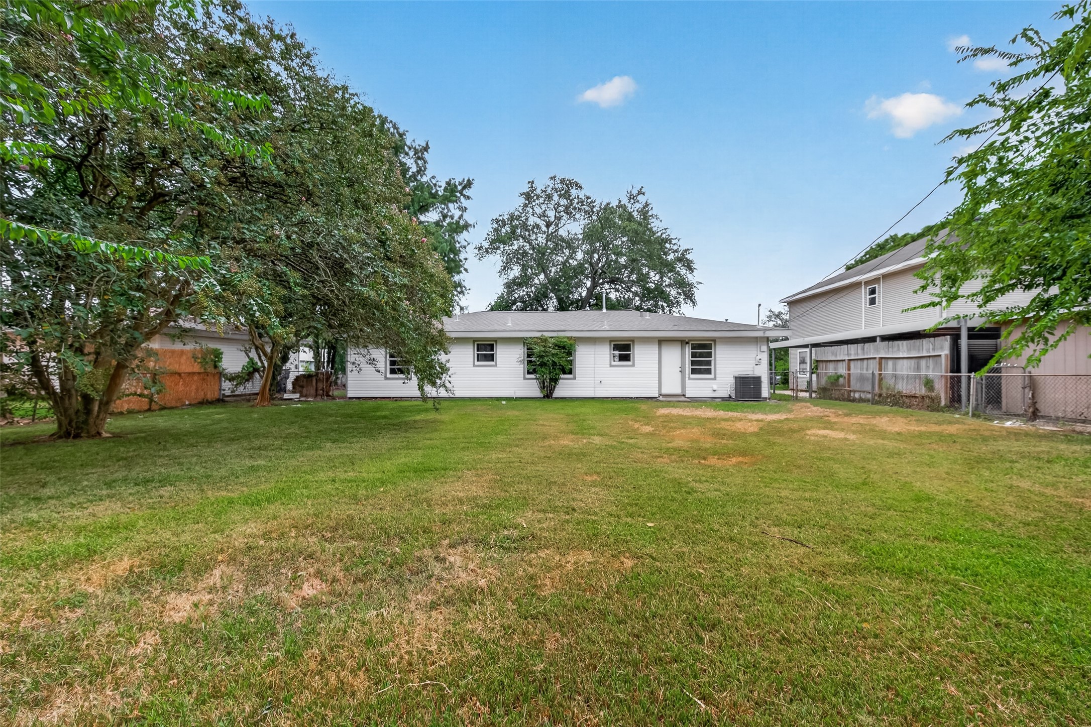 522 23rd Avenue N Property Photo 40