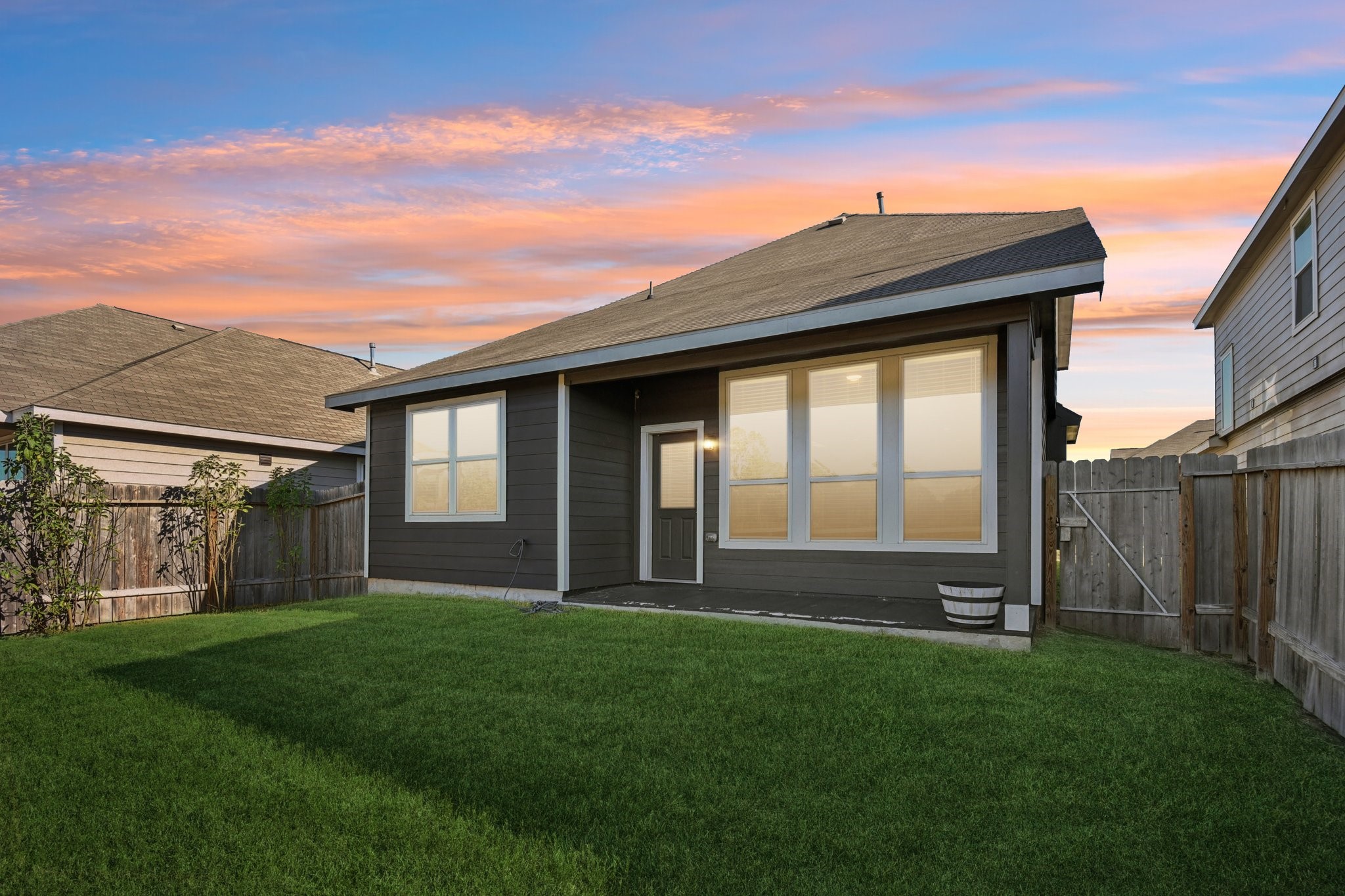 23523 Montague Drive Property Photo 2