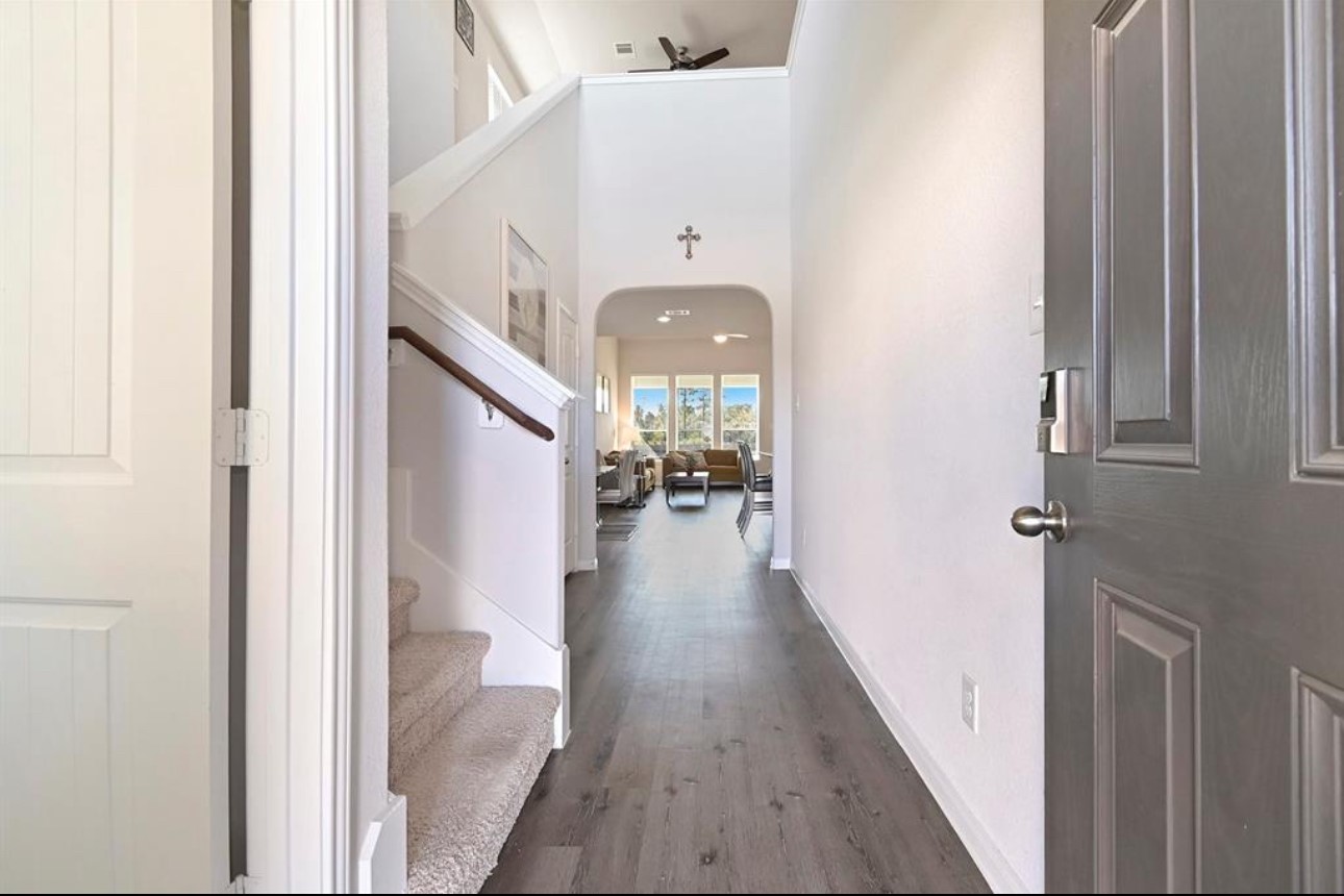 23523 Montague Drive Property Photo 6