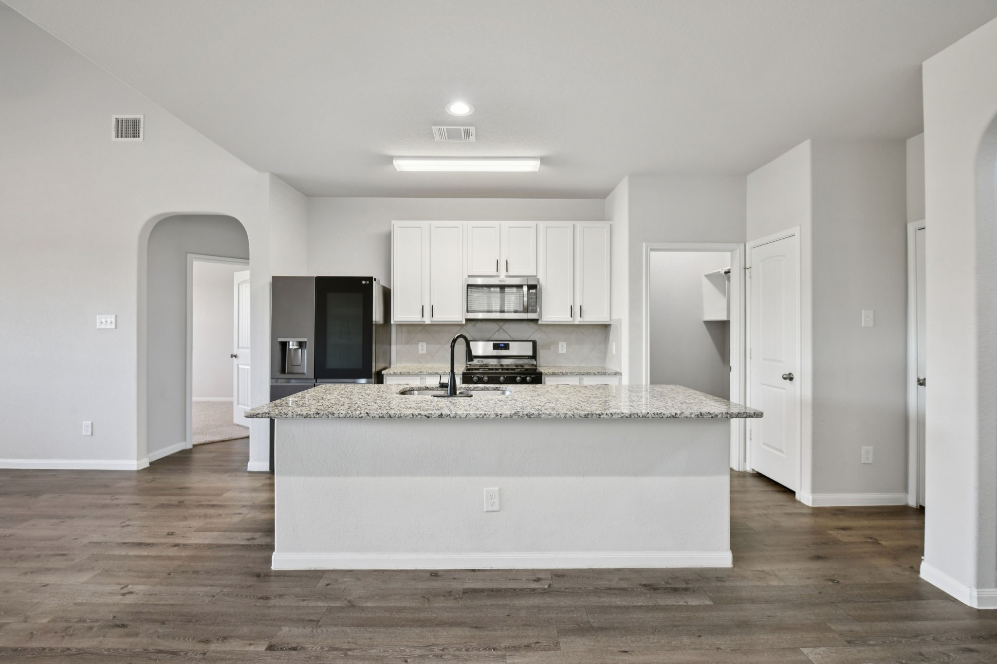 23523 Montague Drive Property Photo 13