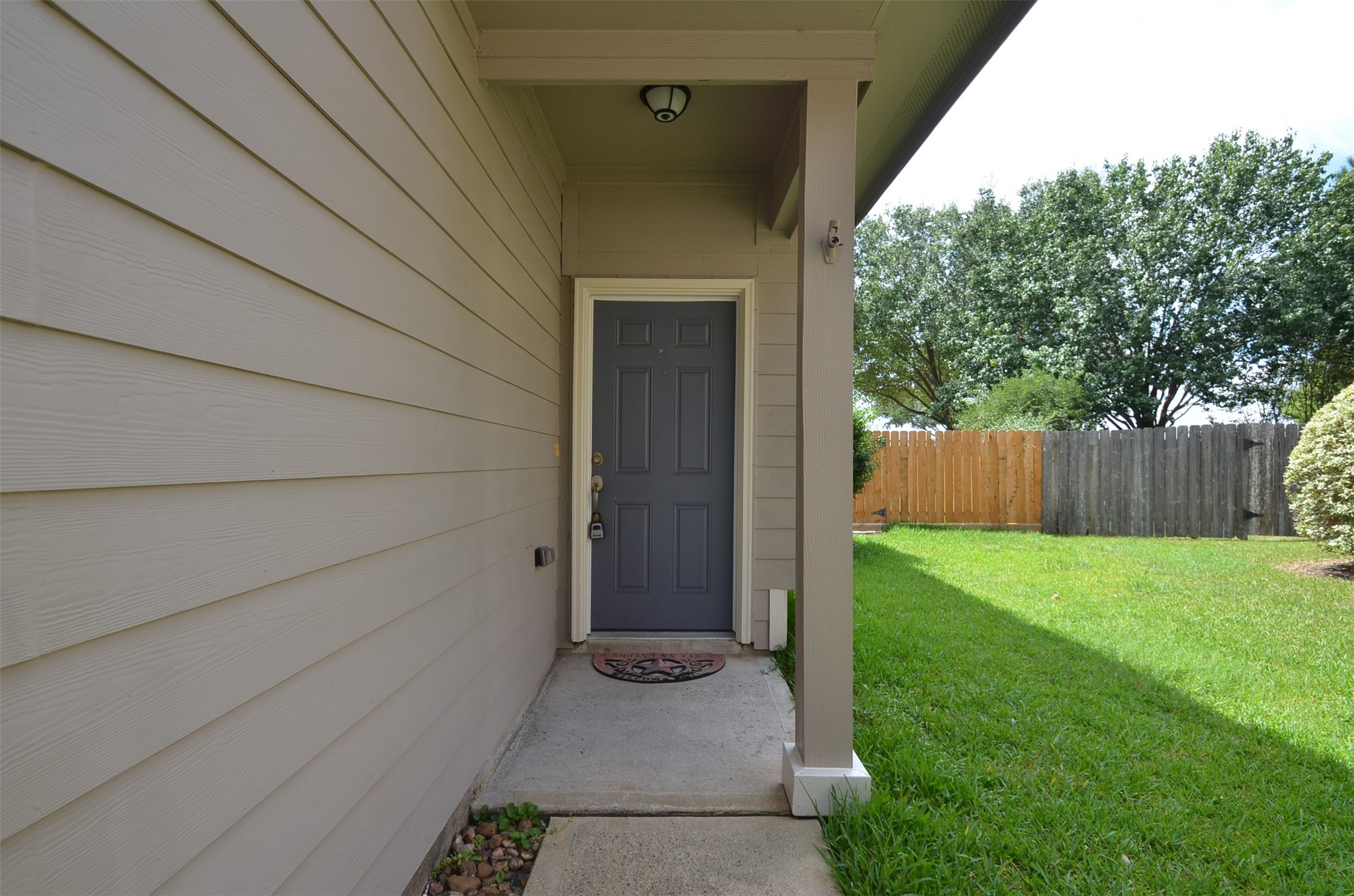 5606 Claybeck Lane Property Photo 3