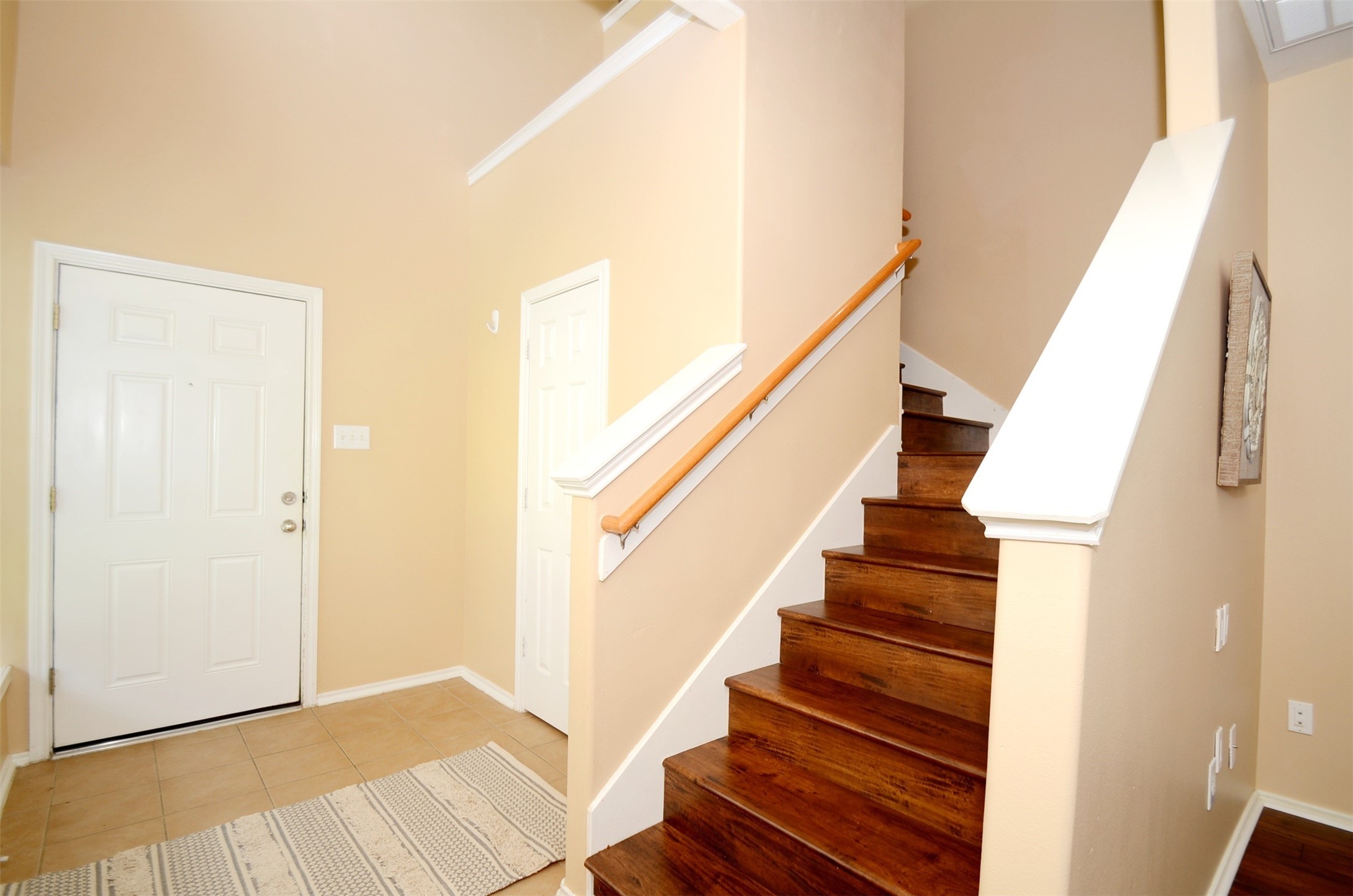 5606 Claybeck Lane Property Photo 16