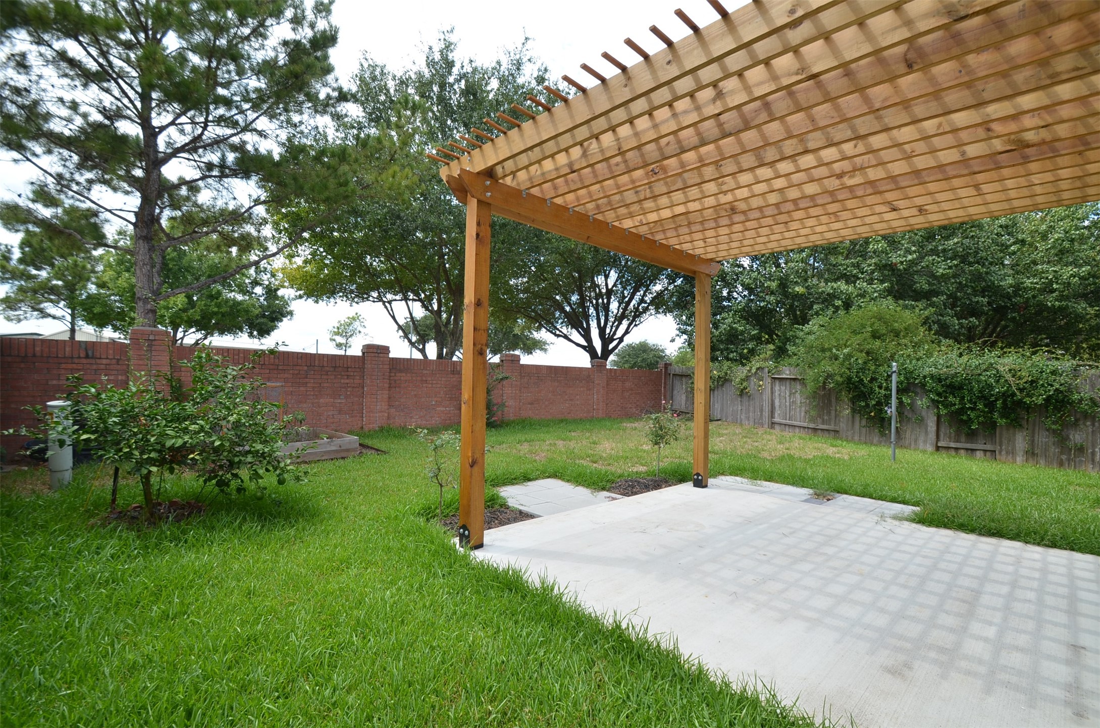 5606 Claybeck Lane Property Photo 32