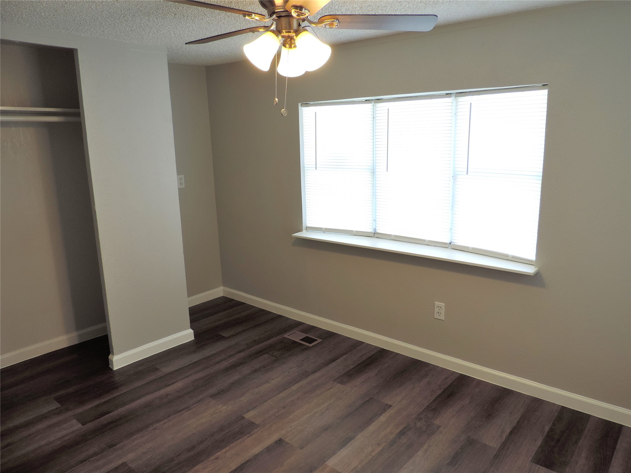 1668 Fm 2518 85 Property Photo 4