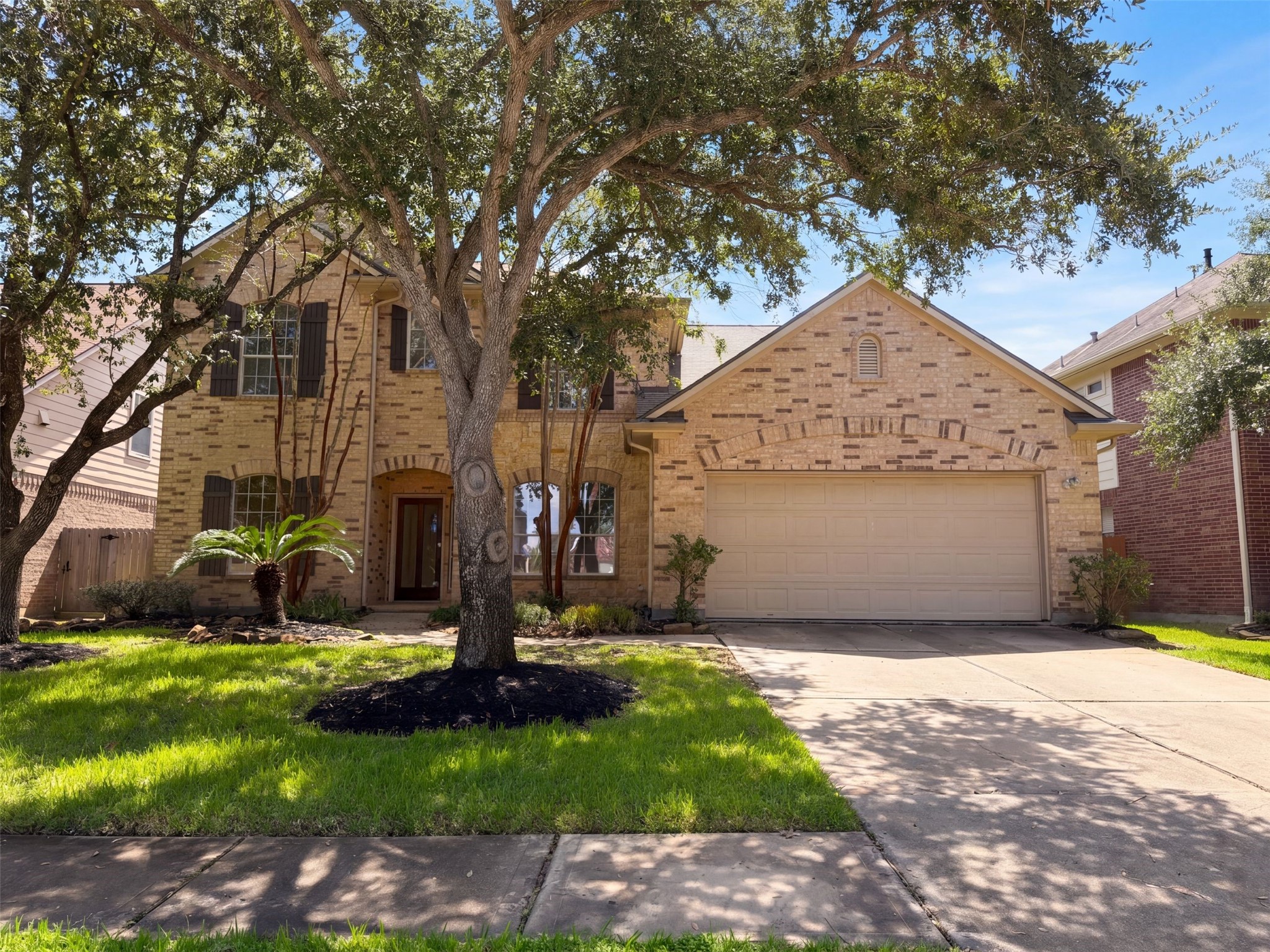 25719 Shady Spruce Lane Property Photo 1