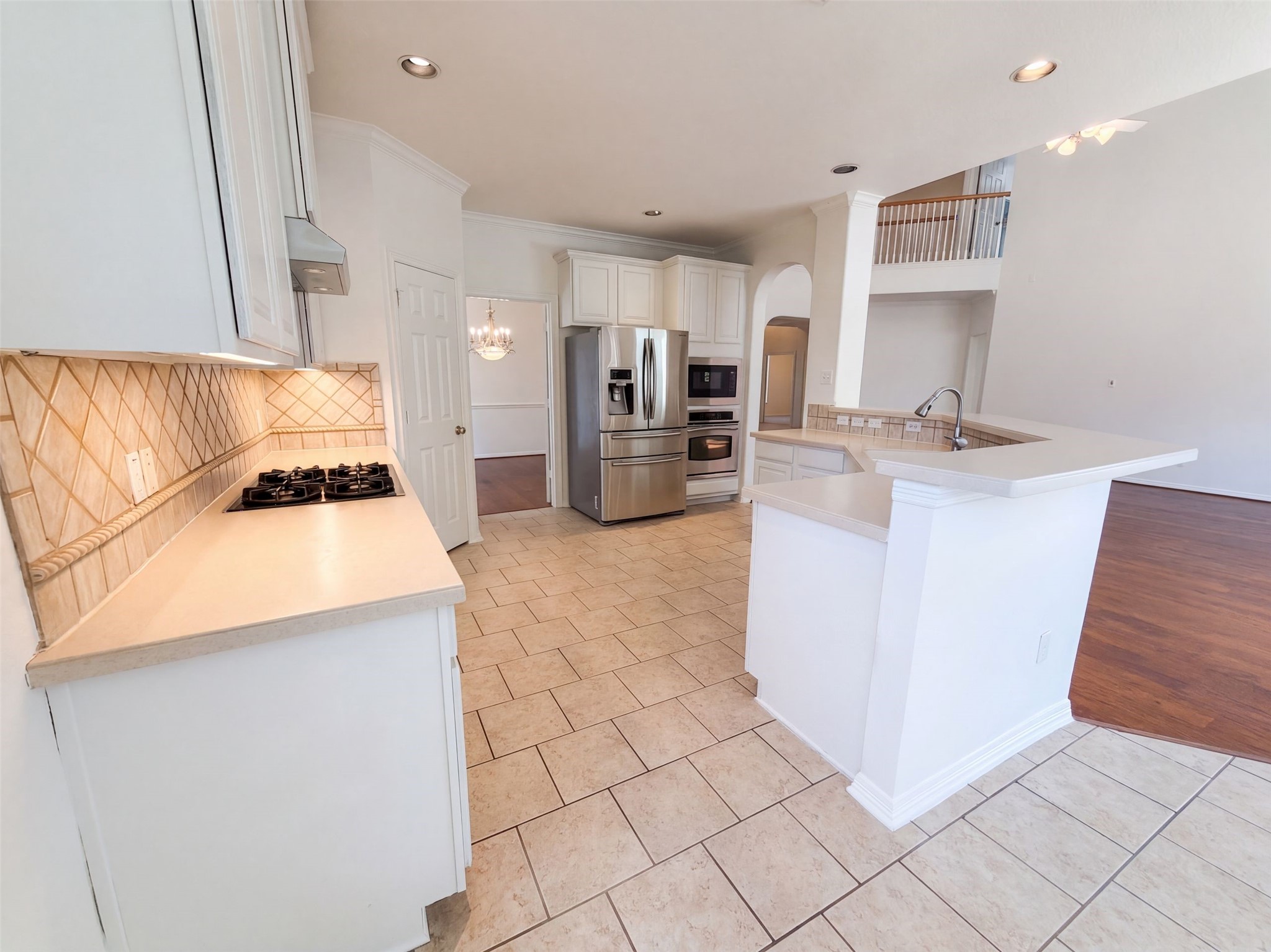 25719 Shady Spruce Lane Property Photo 2