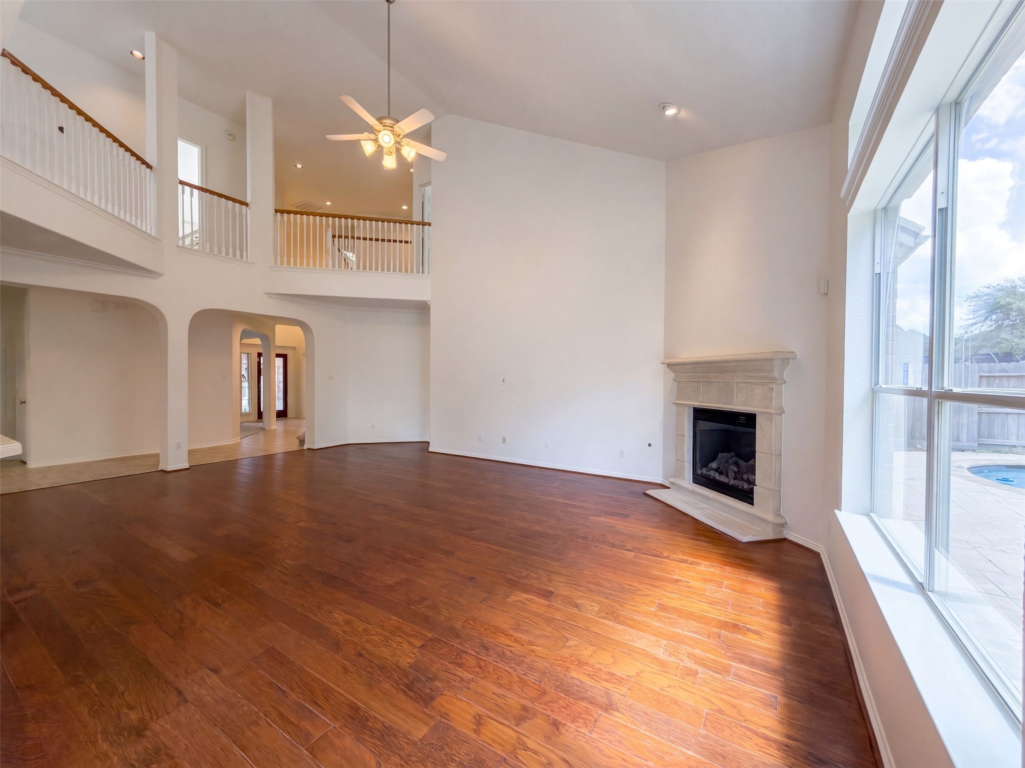 25719 Shady Spruce Lane Property Photo 6