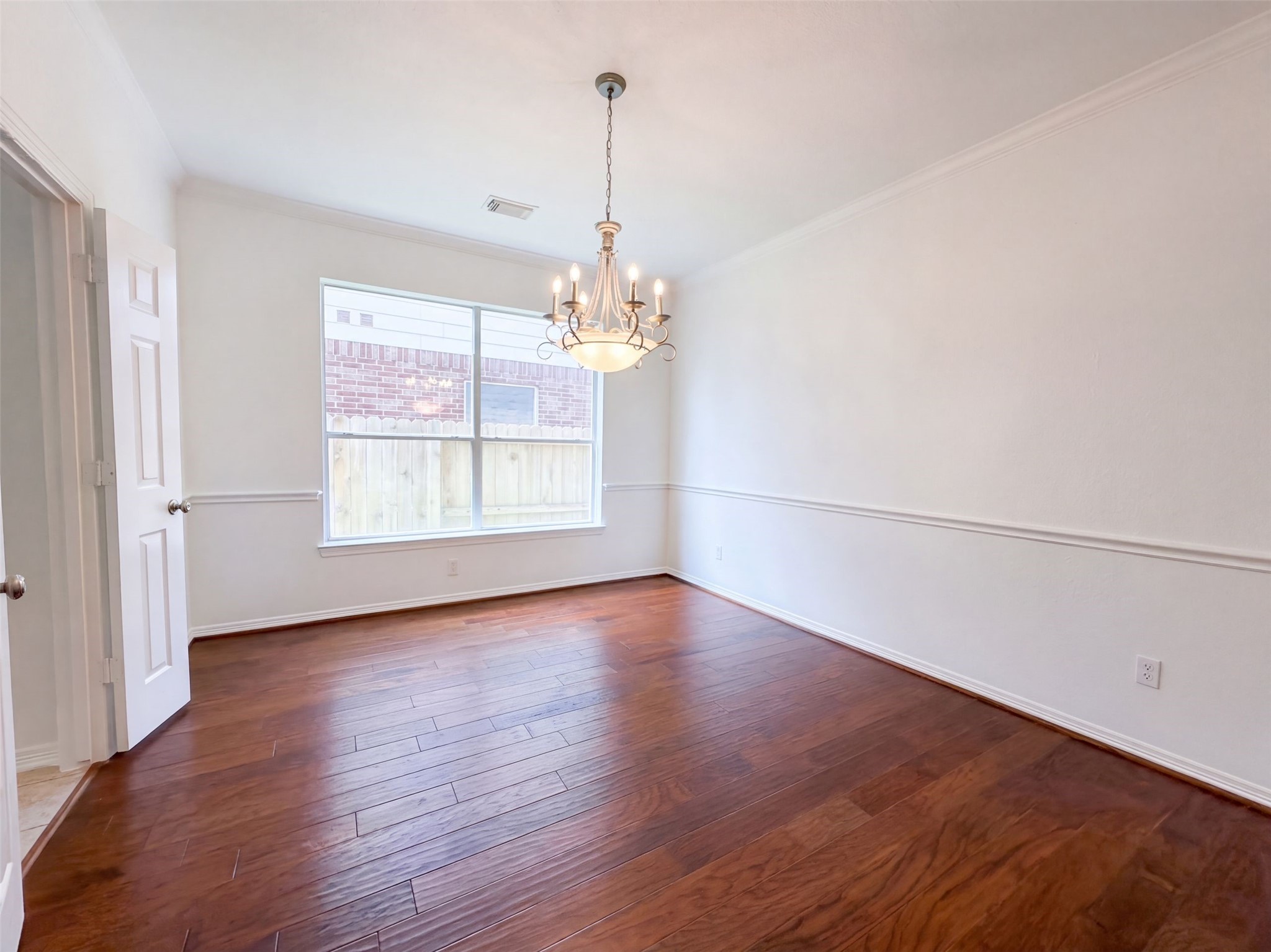 25719 Shady Spruce Lane Property Photo 8
