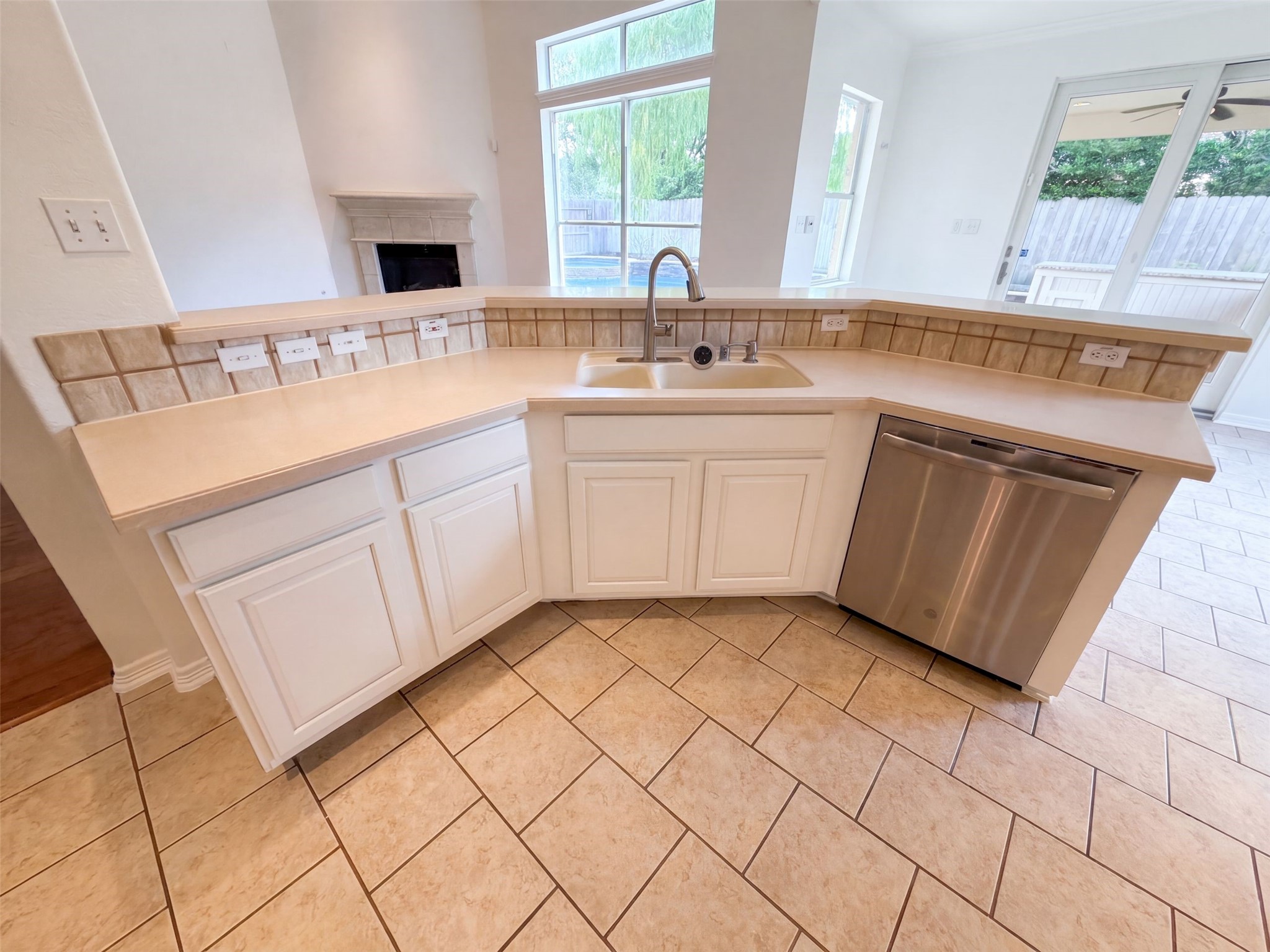 25719 Shady Spruce Lane Property Photo 10