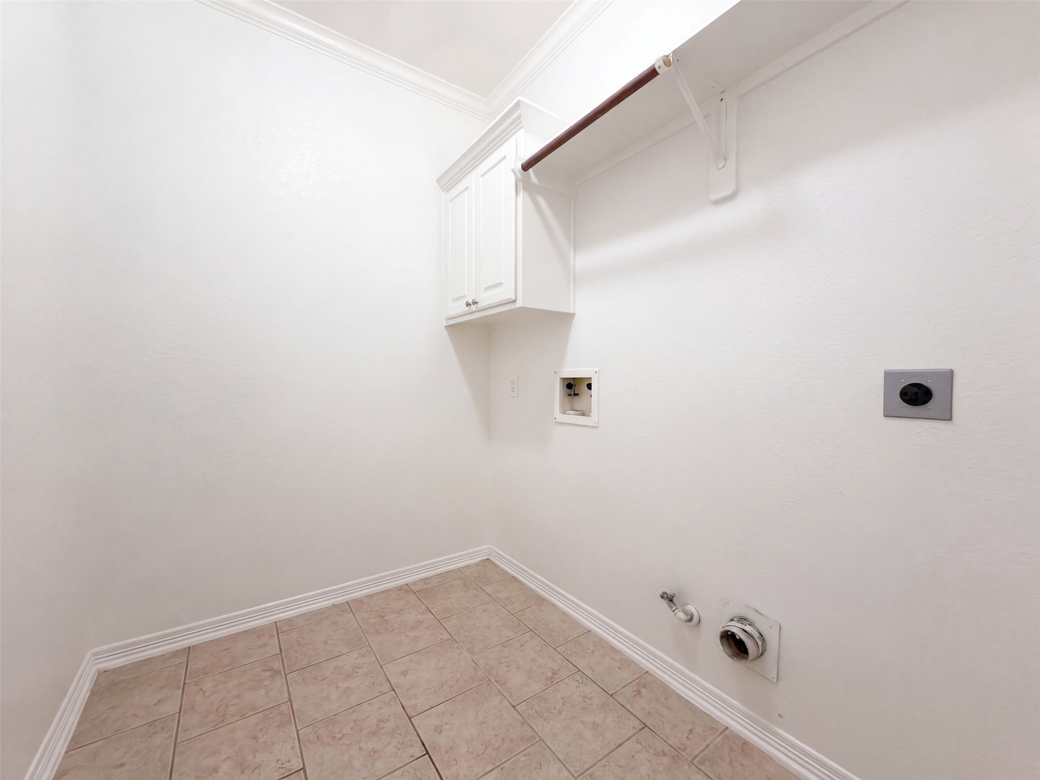 25719 Shady Spruce Lane Property Photo 14