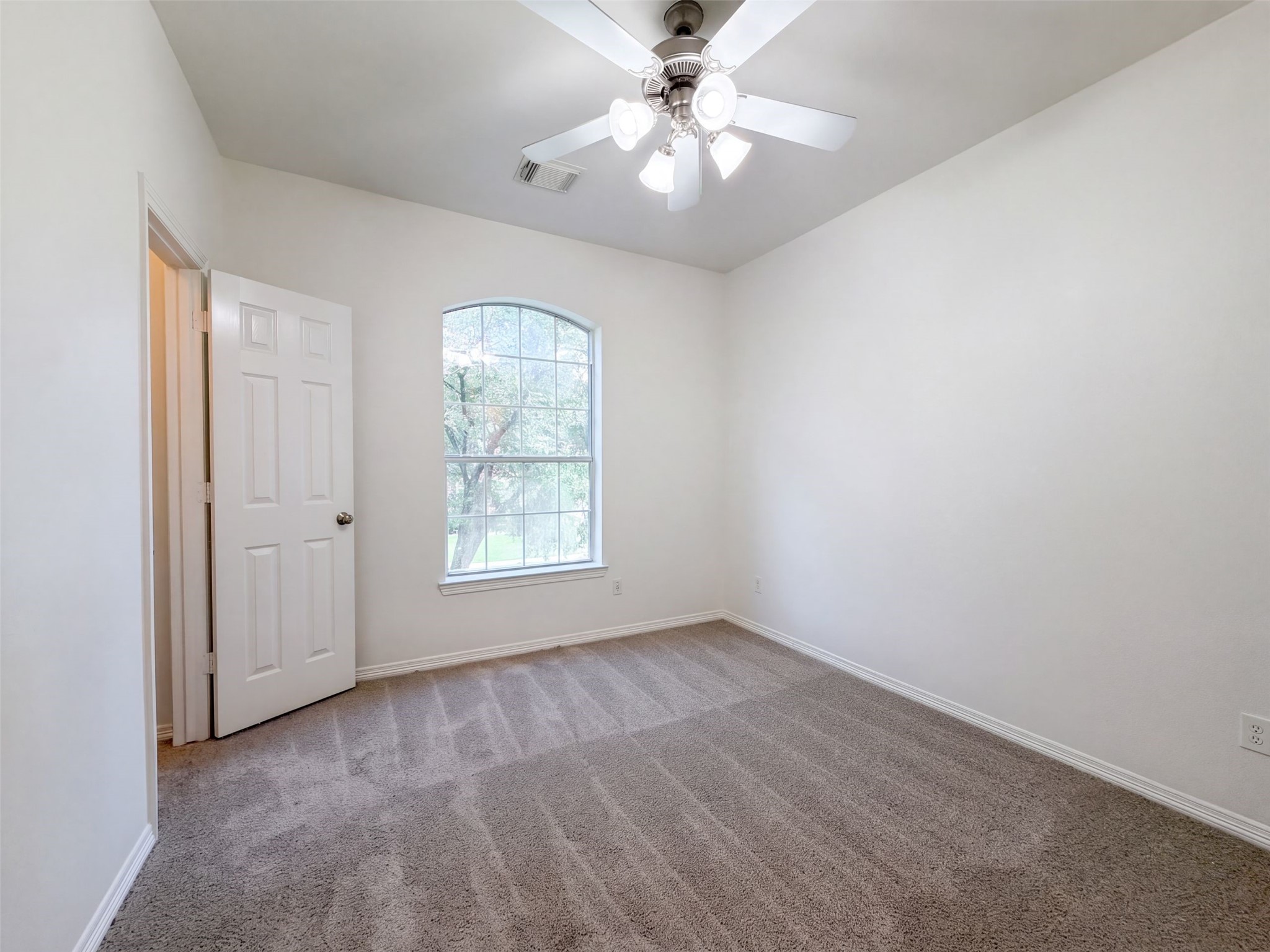25719 Shady Spruce Lane Property Photo 28