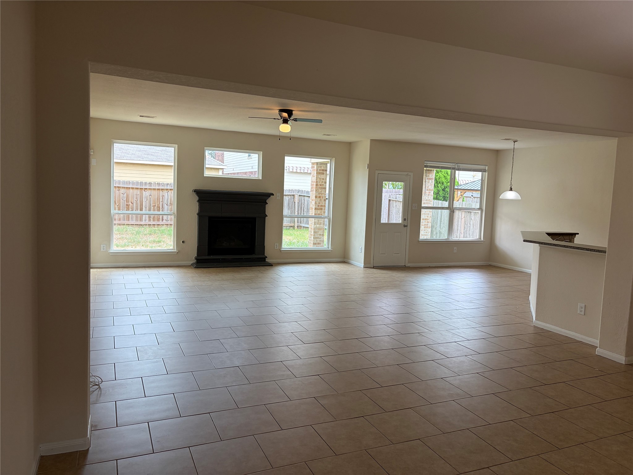 20807 Fair Walnut Way Property Photo 3