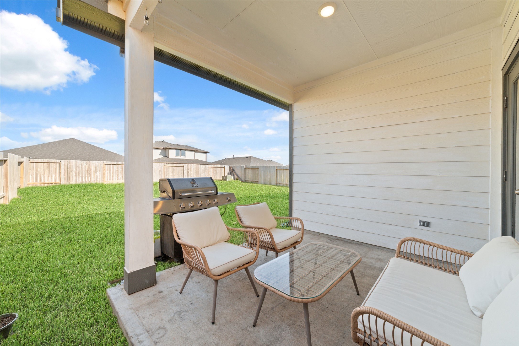 4211 Kircher Park Lane Property Photo 4