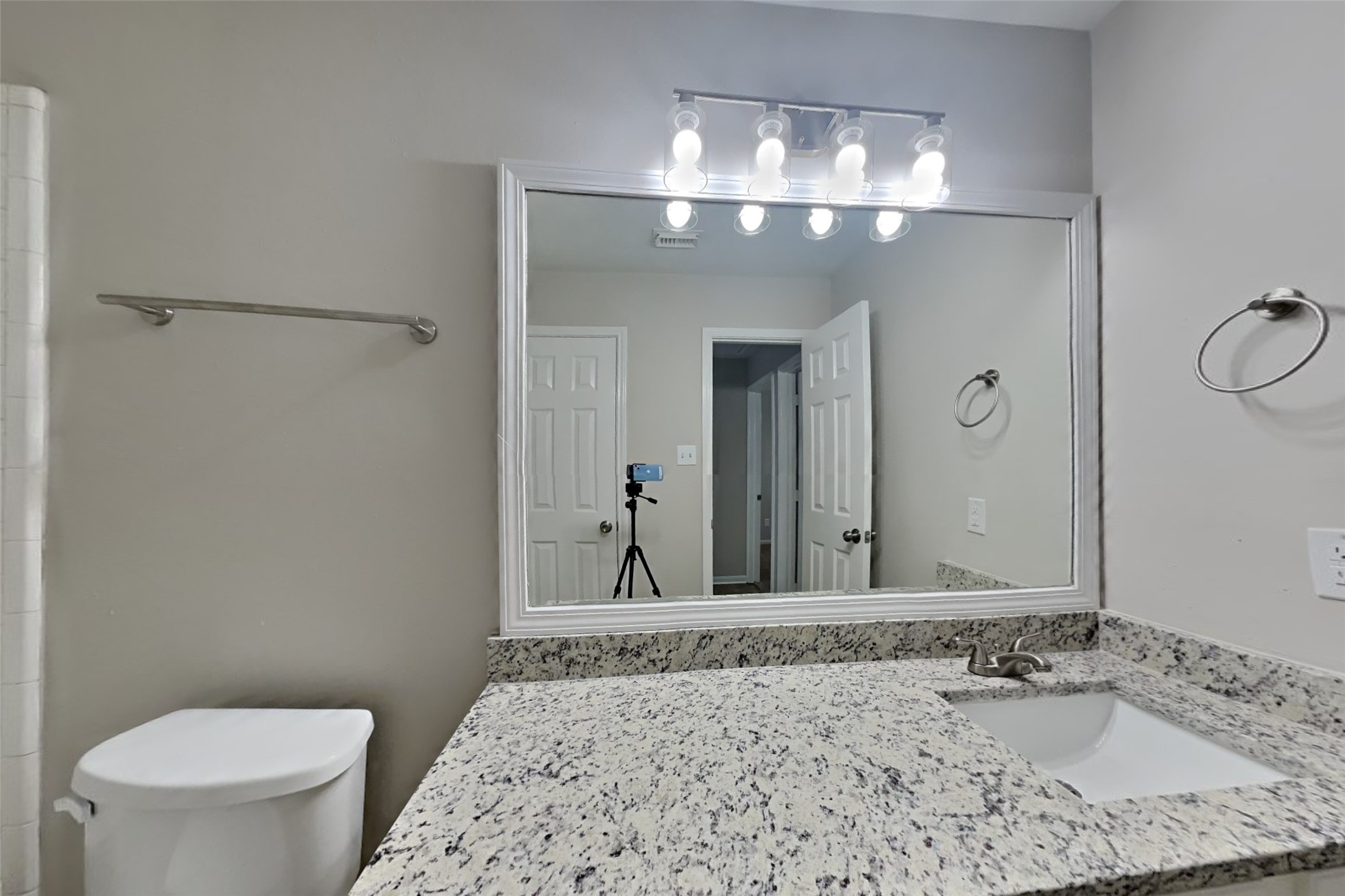 19110 Hayden Wood Drive Property Photo 15