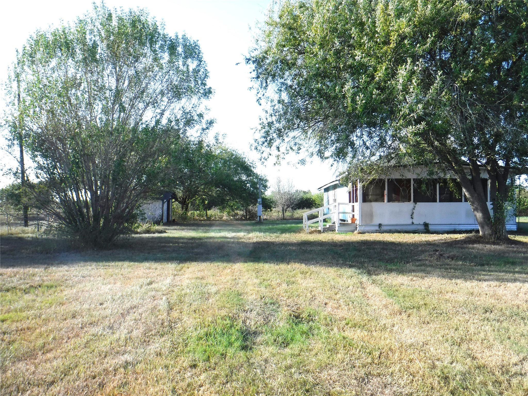 1142 Chestnut Lane Property Photo 1