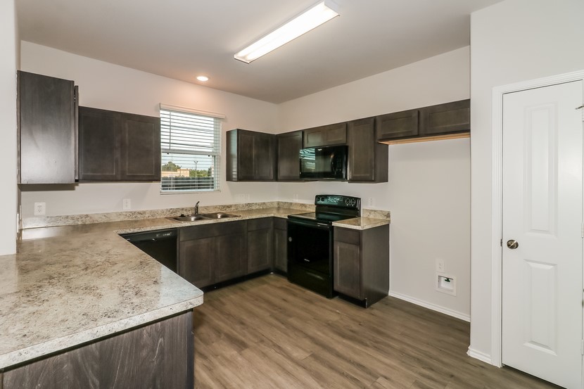 2607 Bouvardia Way Property Photo 1