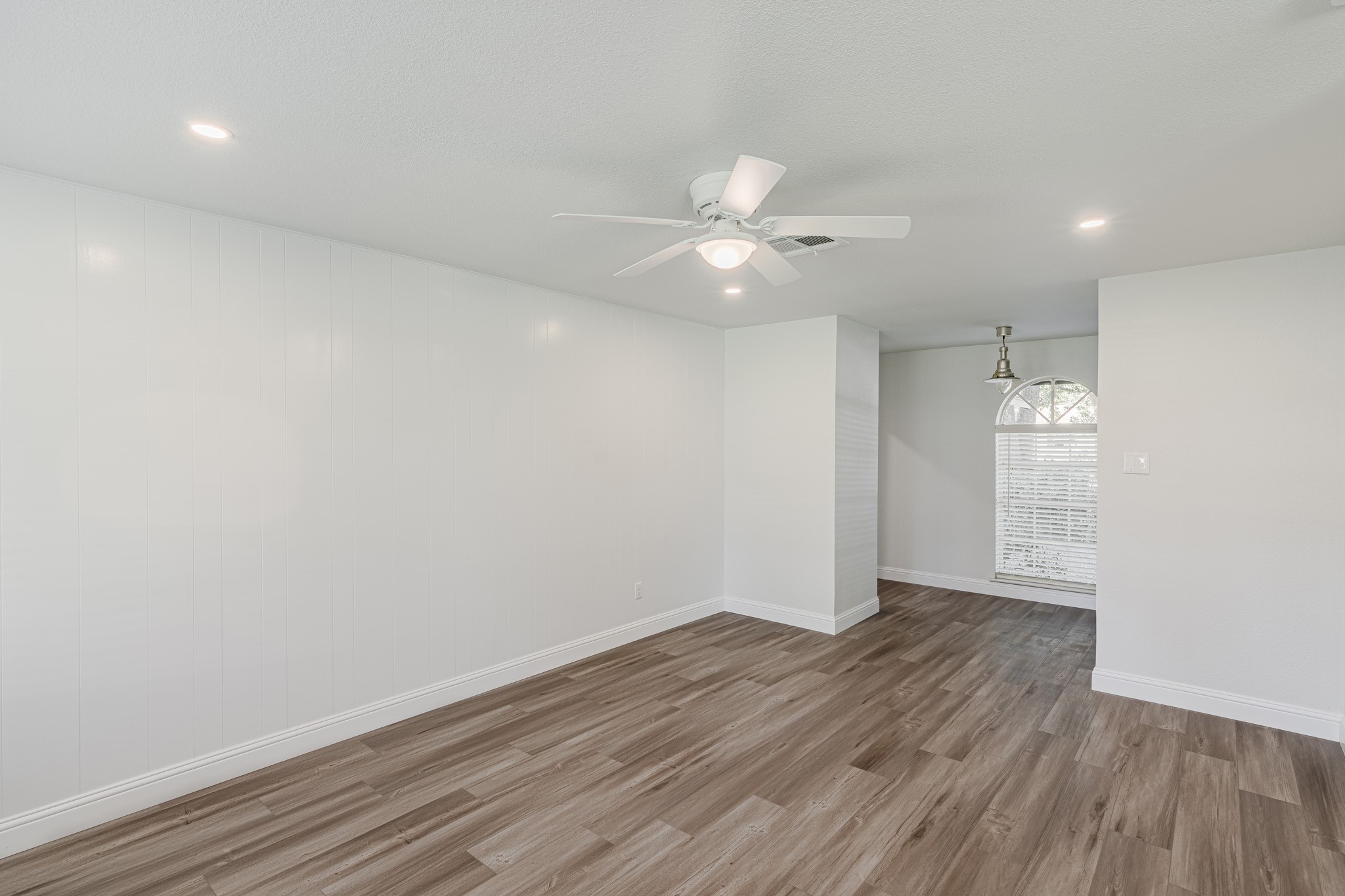 3402 Gary Lane Property Photo 10