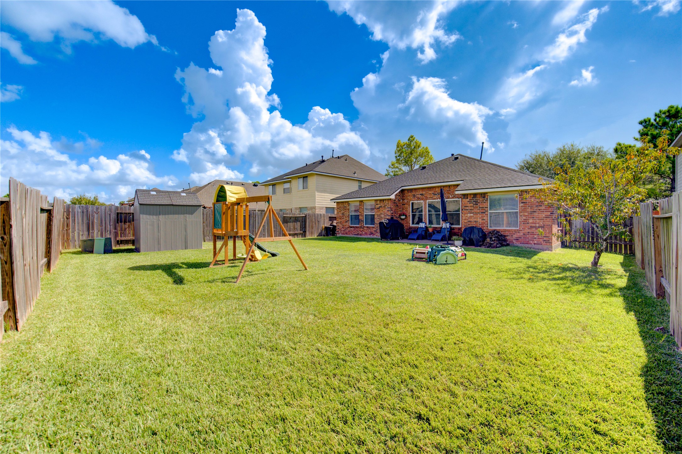 5416 Lilac Grove Ln Property Photo 27