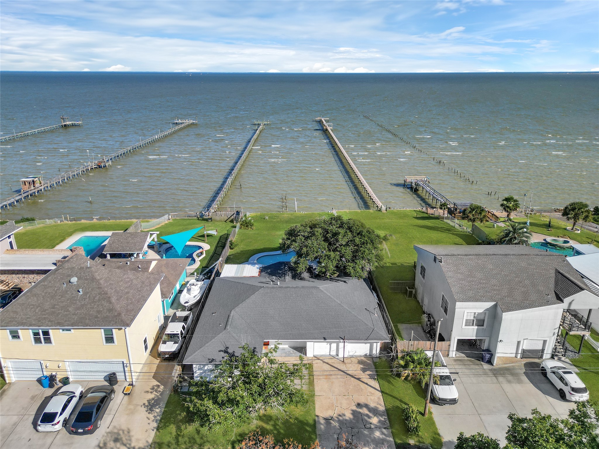 8010 Ocean Drive Property Photo 1