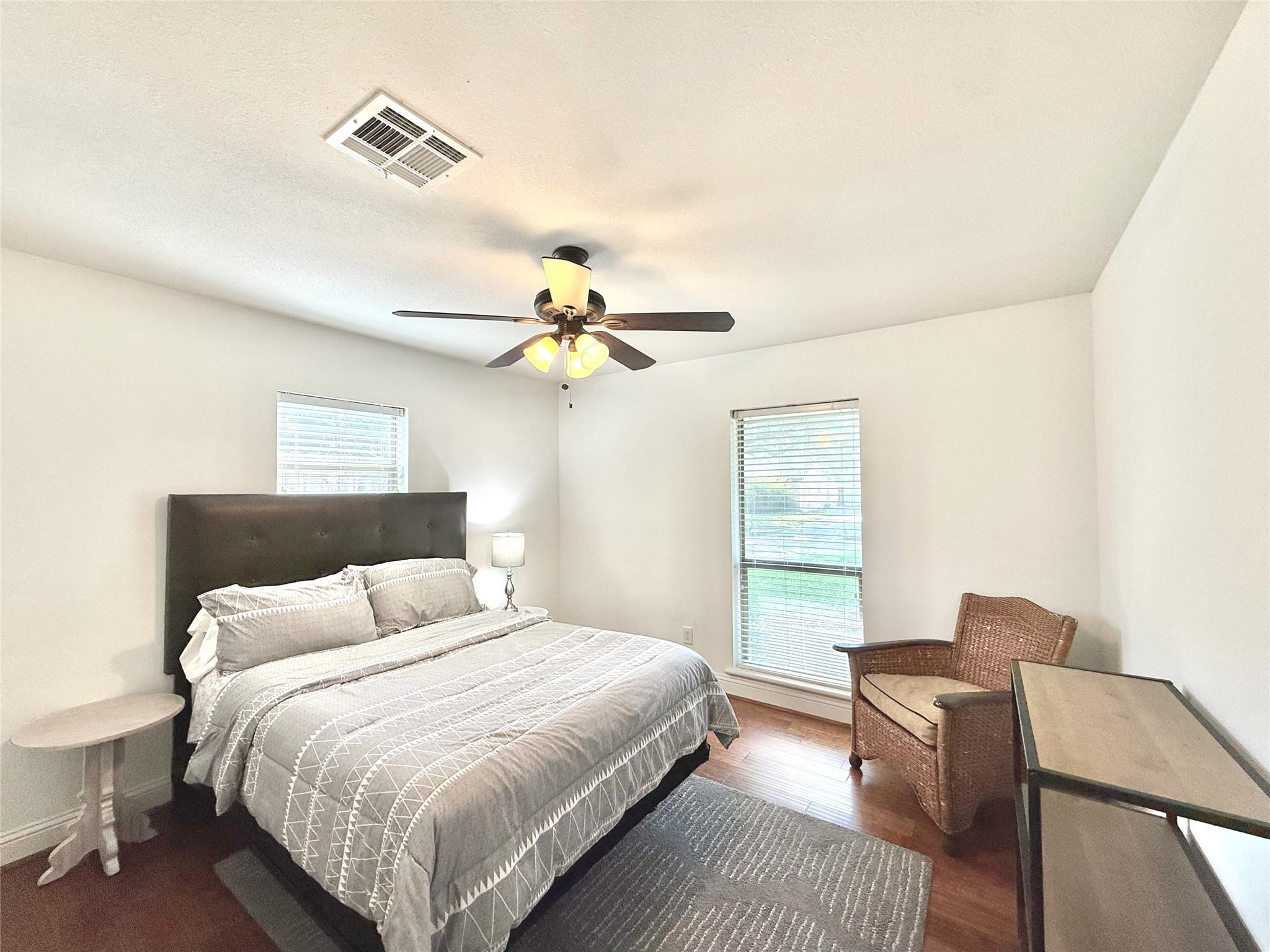 5454 Imogene Street Property Photo 14