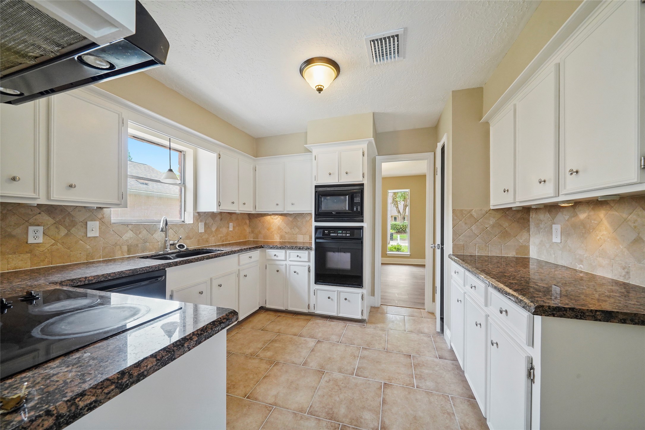 3602 Cobleskill Court Property Photo 19
