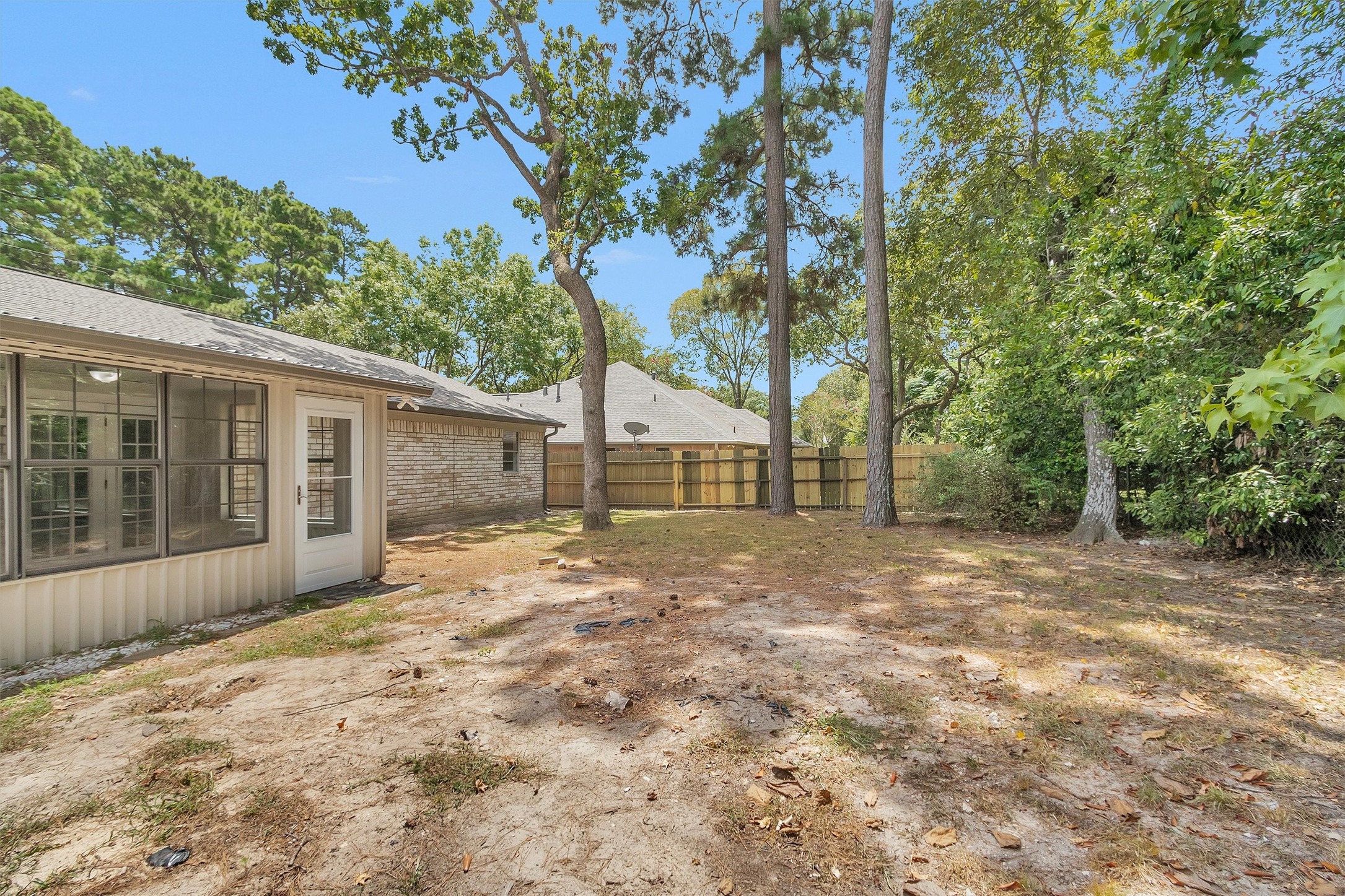 75 Rolling Hills Drive W Property Photo 36