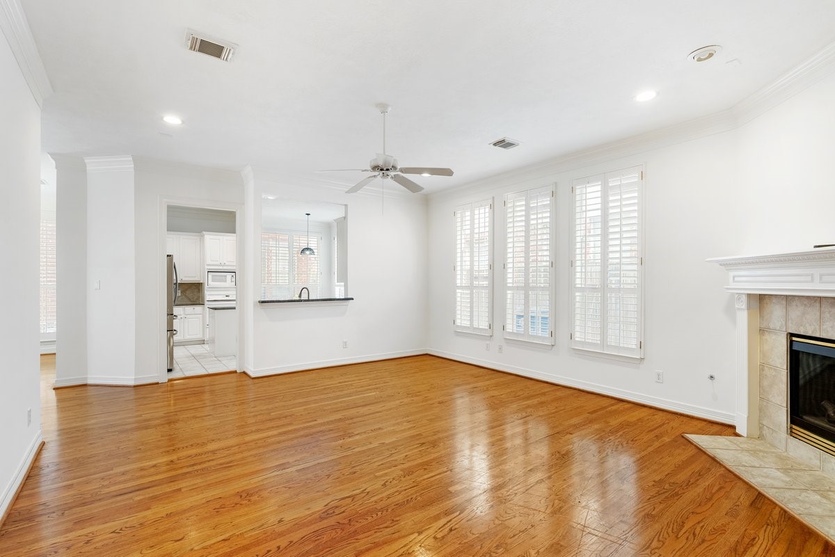 5913 Dolores Street B Property Photo 12