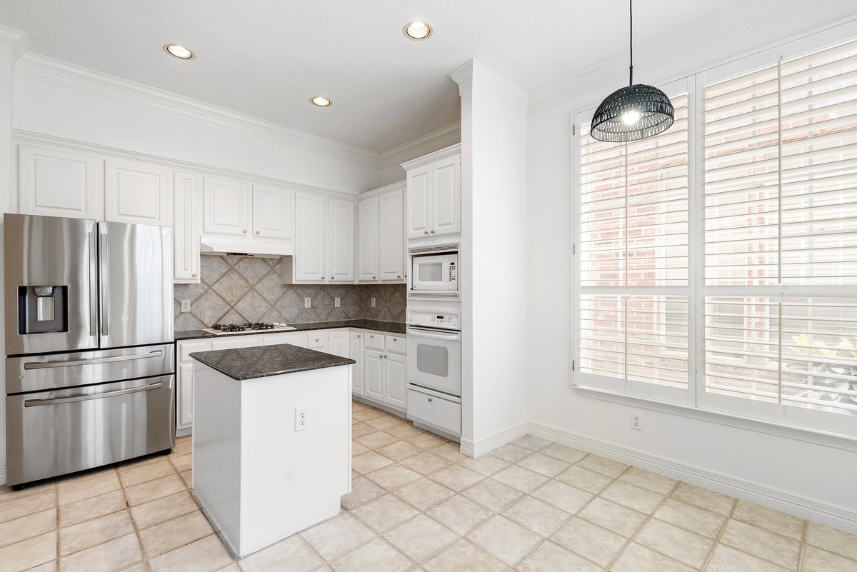 5913 Dolores Street B Property Photo 16