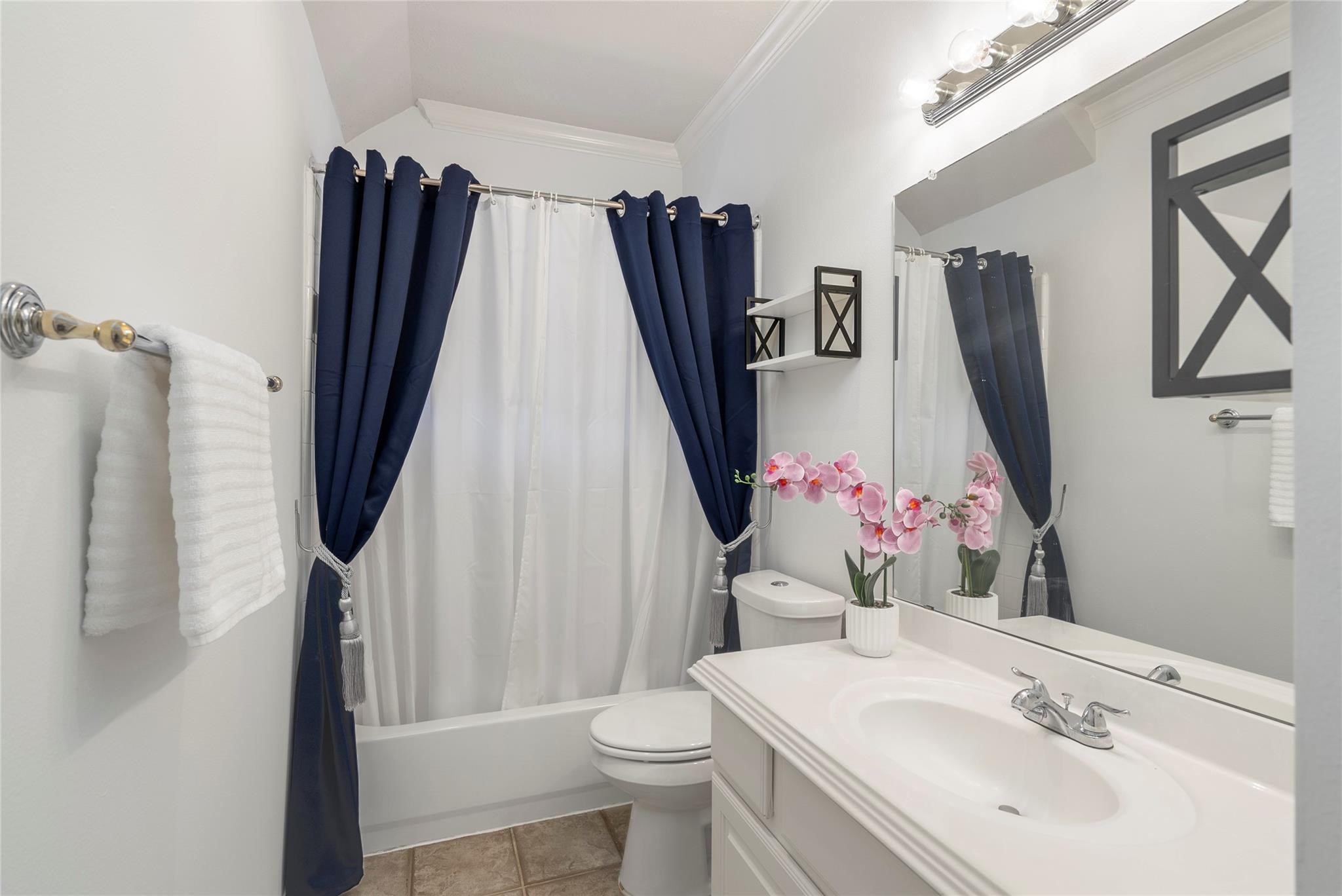 5913 Dolores Street B Property Photo 26