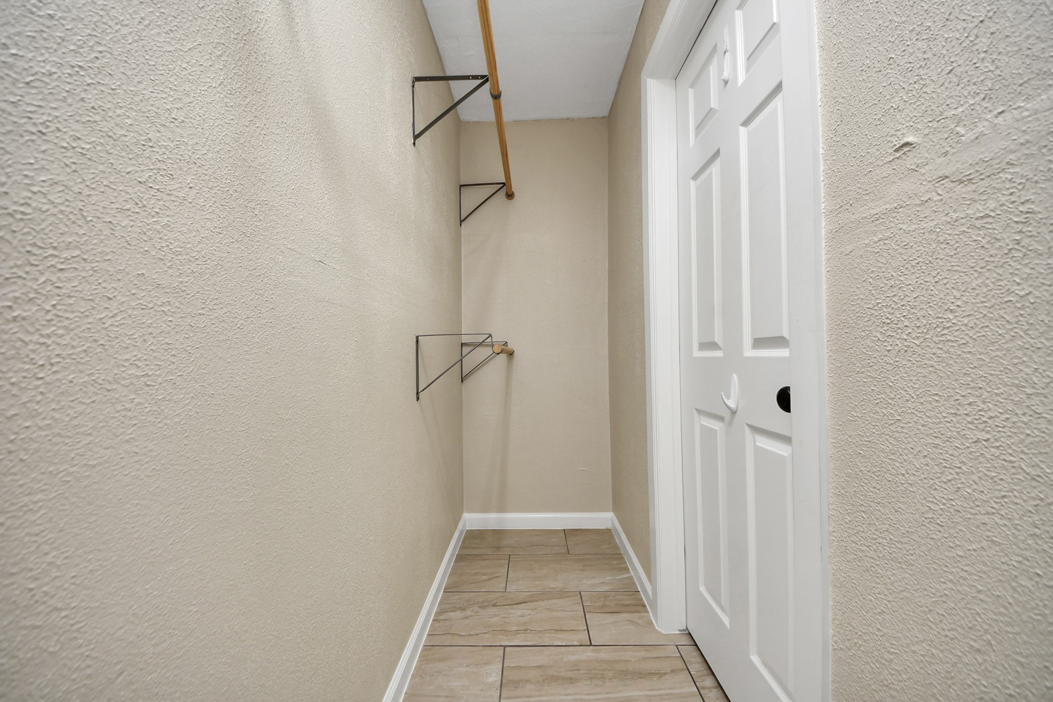 6202 Sharondale Street 406 Property Photo 22