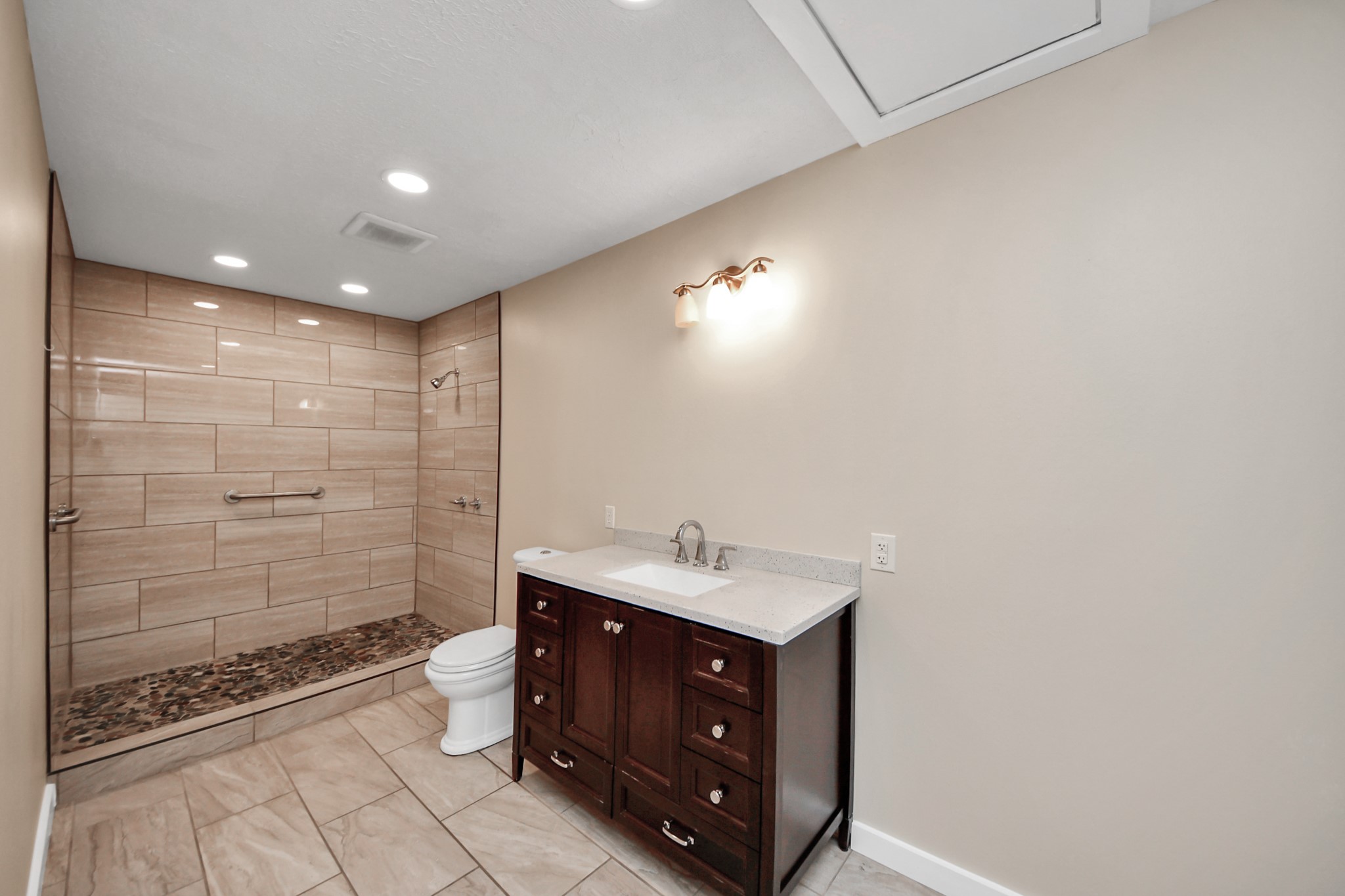 6202 Sharondale Street 406 Property Photo 27