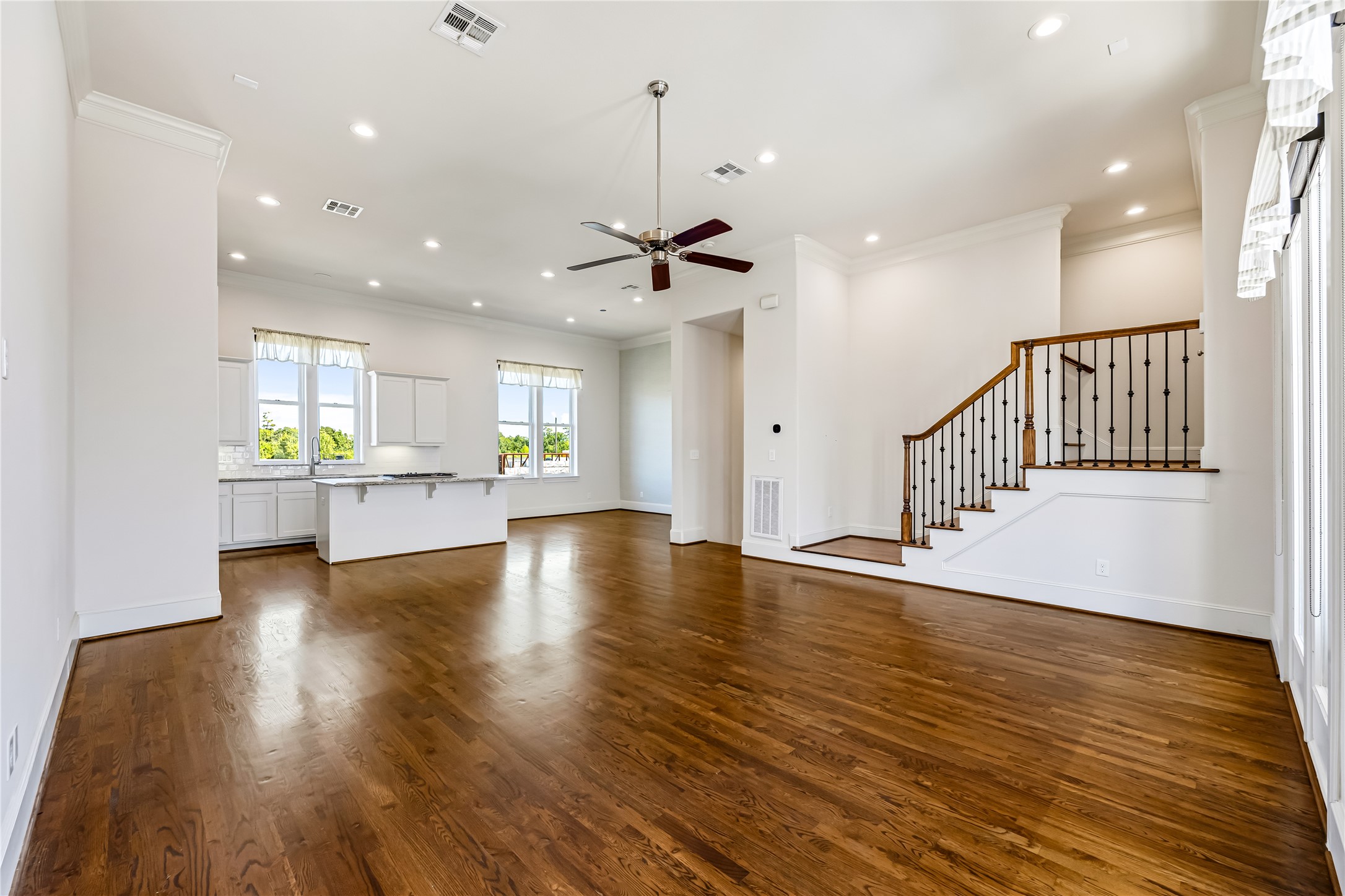 5628 Cohn Terrace Property Photo 5