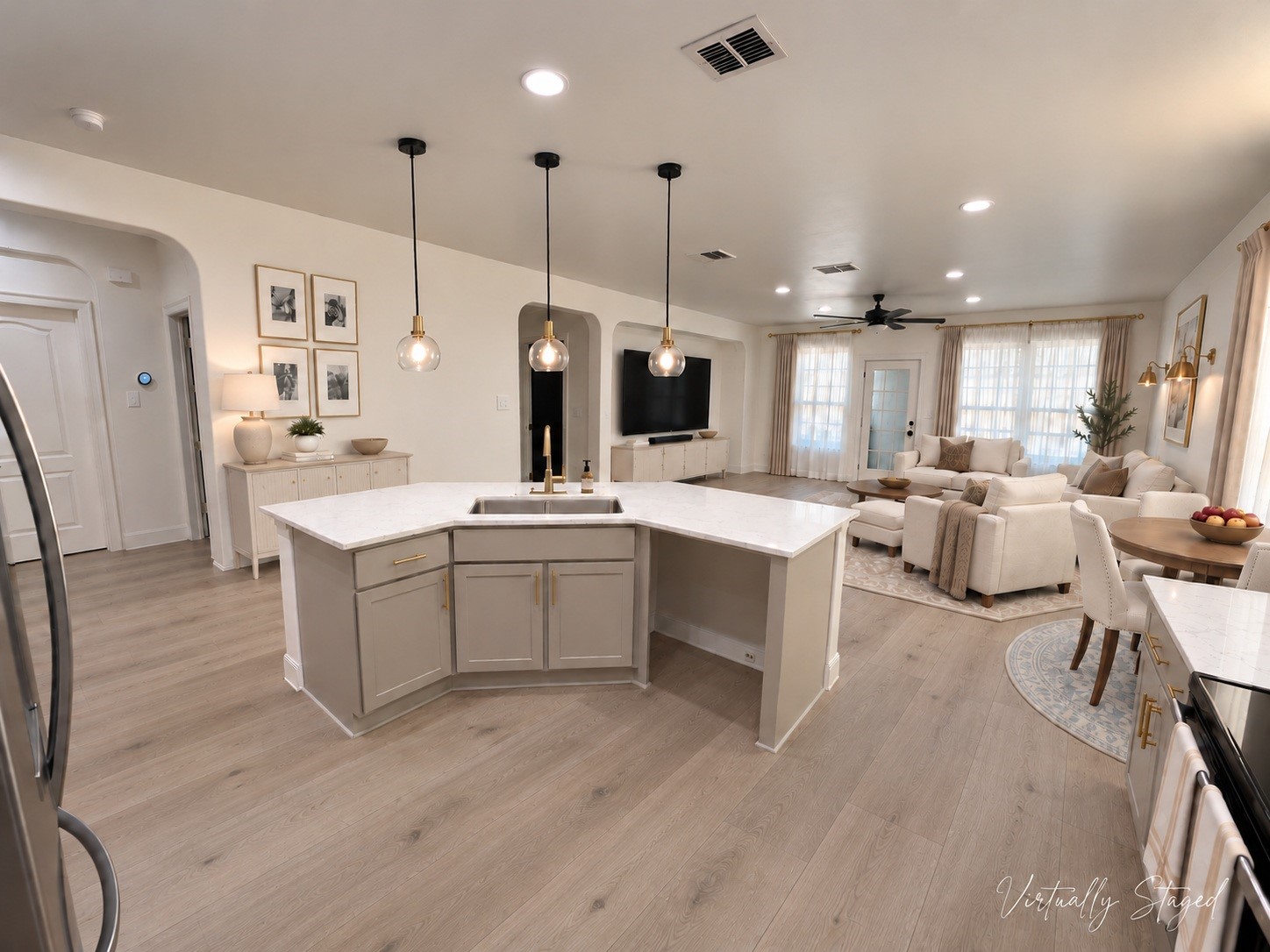 13027 Stags Leap Property Photo 5