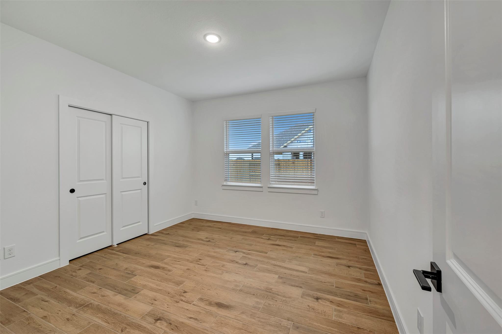 12106 Upper Meadows Avenue, Mont Belvieu Tx 77535 Property Photo 17
