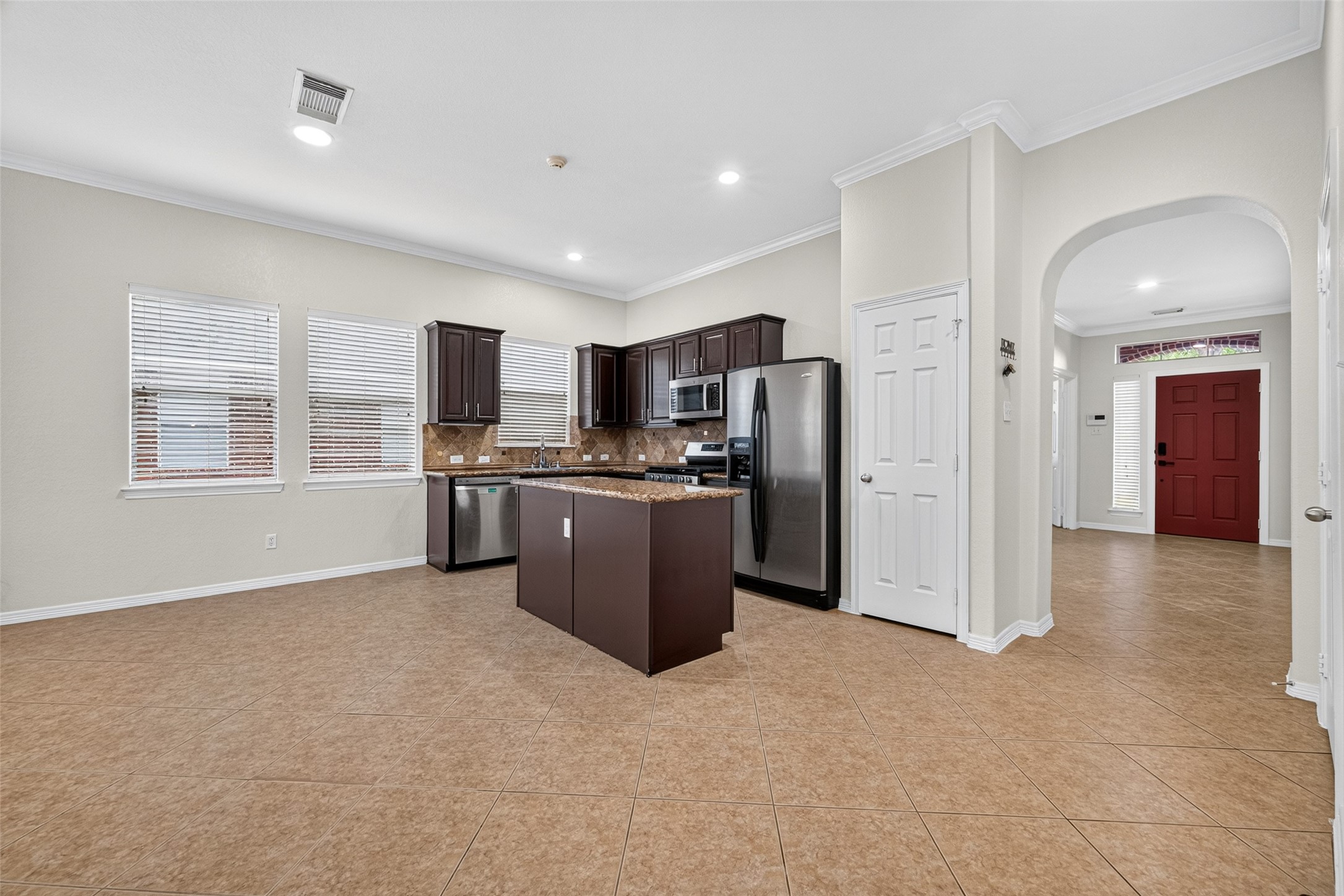 1914 Lazy Hollow Lane Property Photo 11