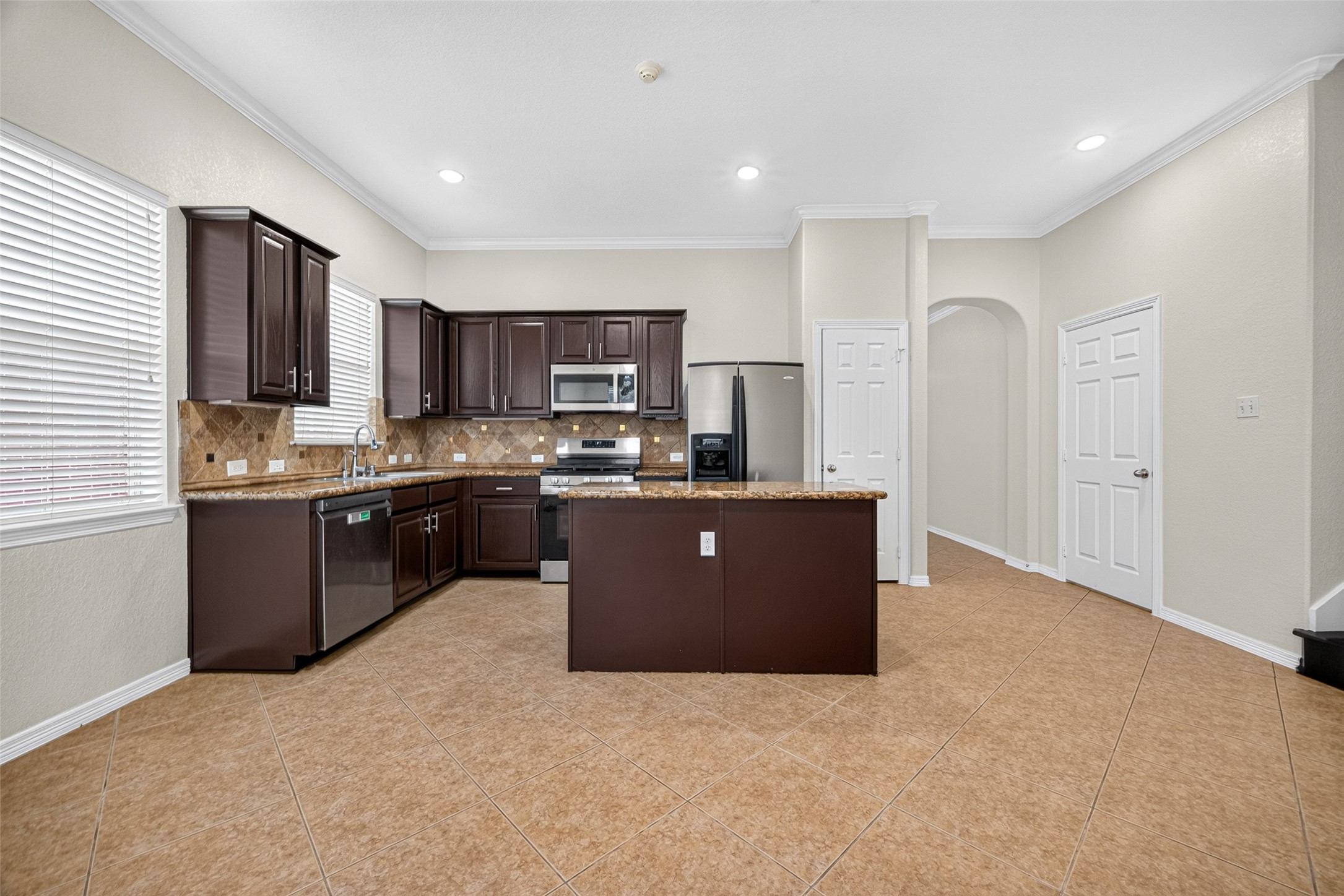 1914 Lazy Hollow Lane Property Photo 15